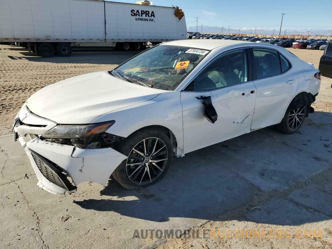 4T1G11AK9RU853774 TOYOTA CAMRY 2024