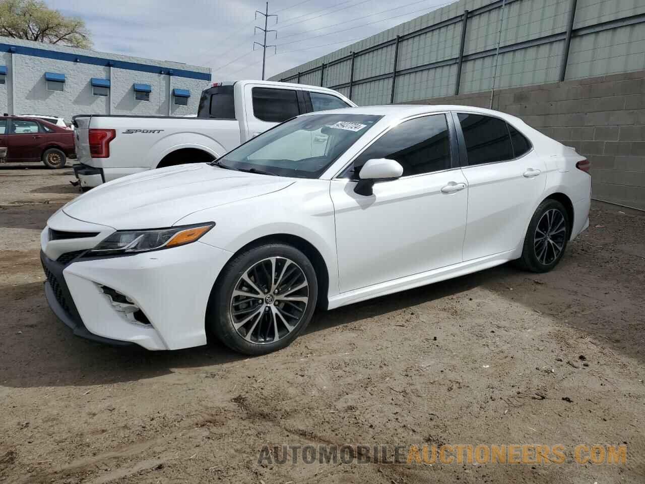 4T1G11AKXLU318170 TOYOTA CAMRY 2020