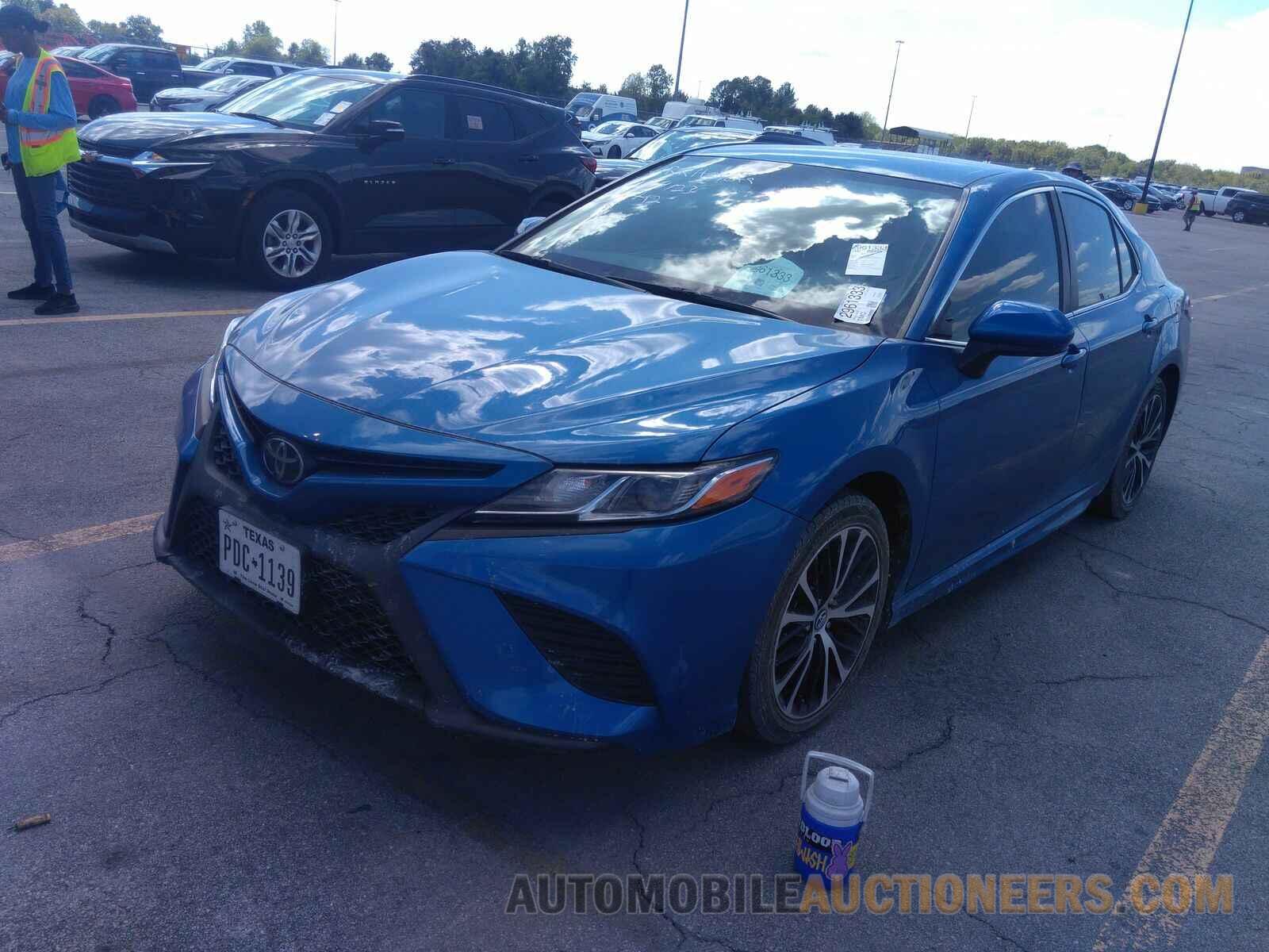 4T1G11AKXLU349712 Toyota Camry 2020