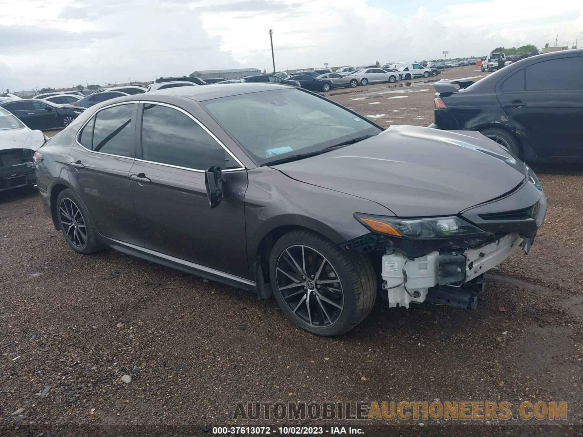 4T1G11AKXMU404841 TOYOTA CAMRY 2021