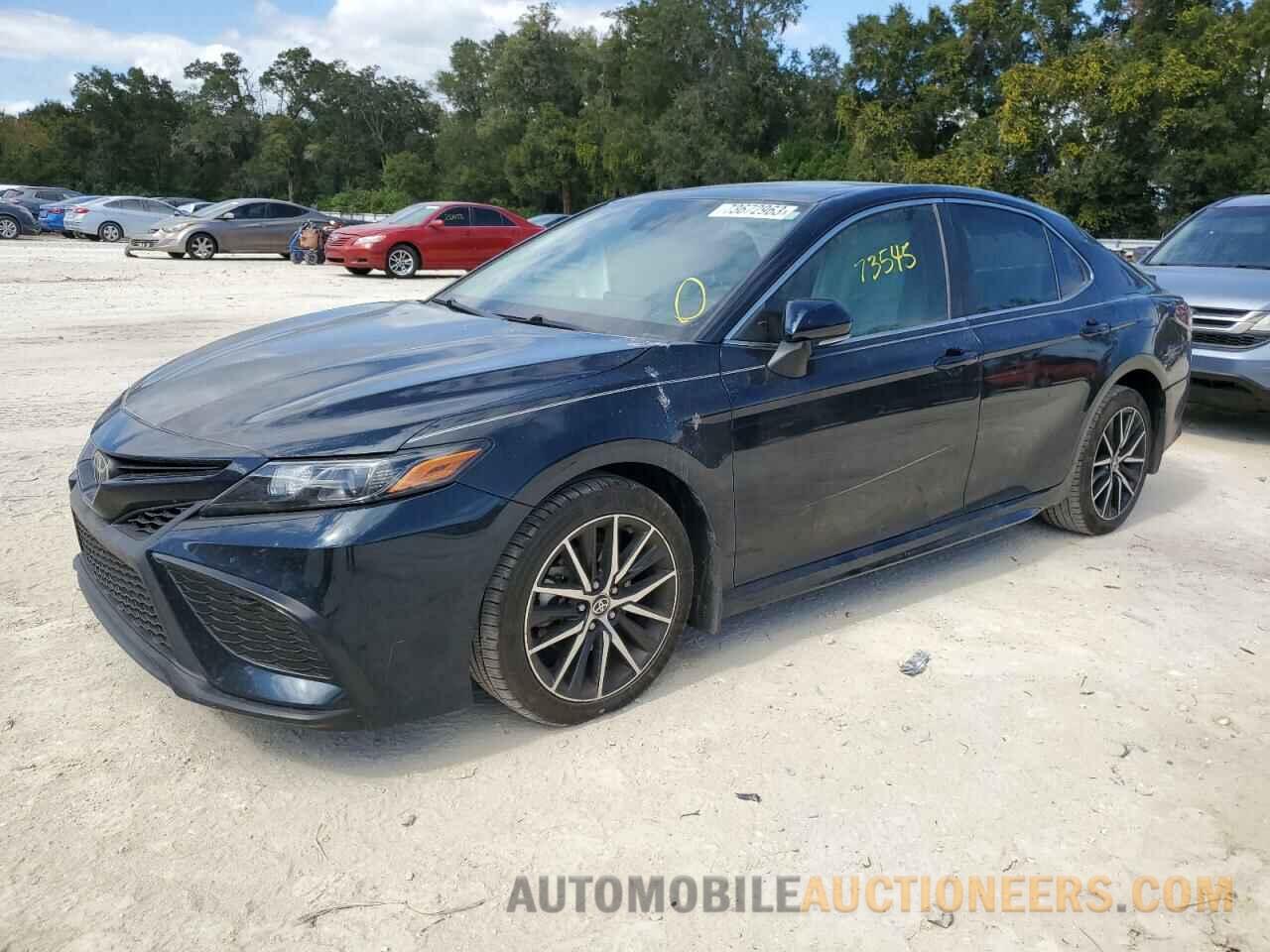 4T1G11AKXMU405584 TOYOTA CAMRY 2021