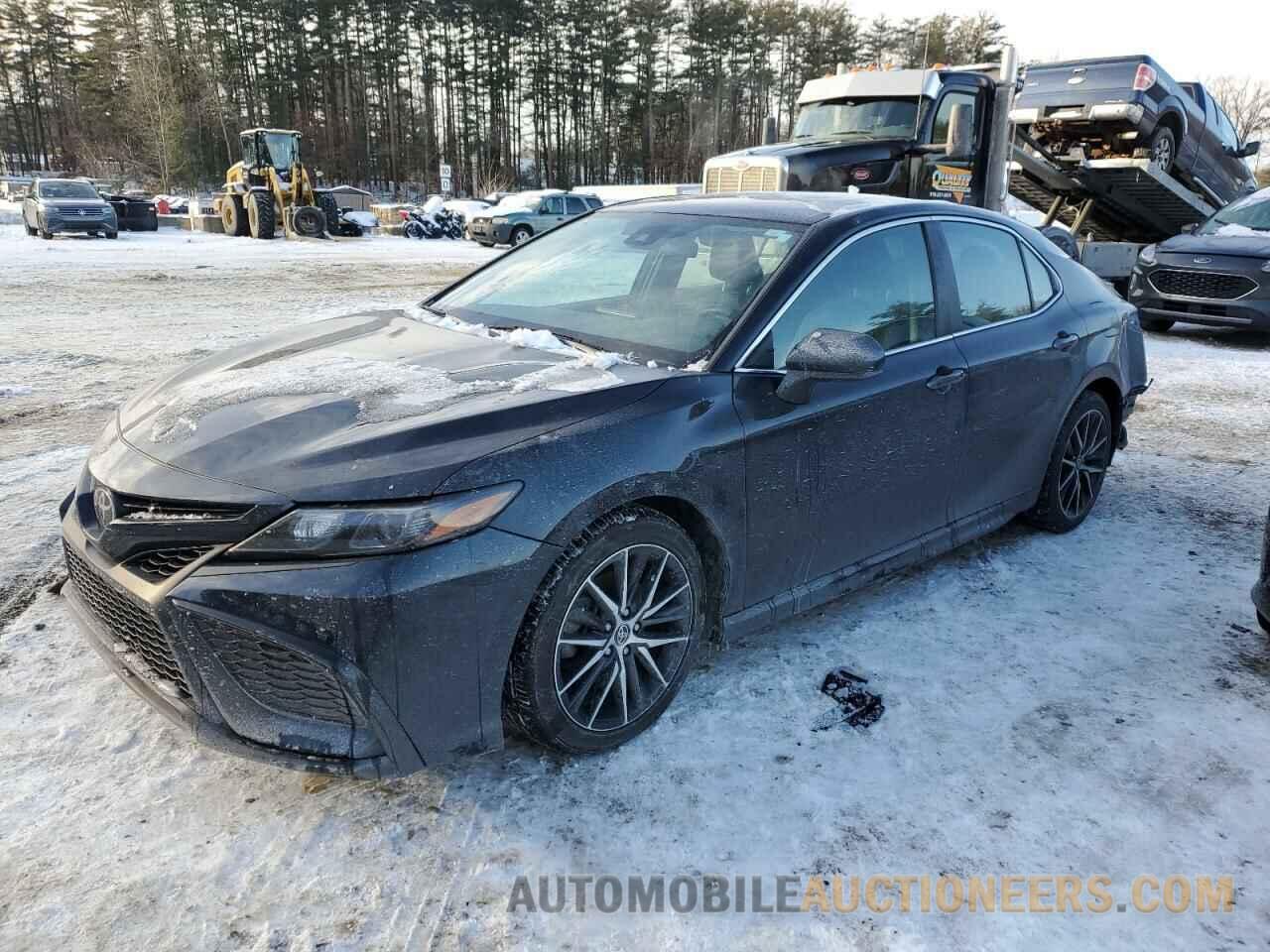 4T1G11AKXMU406055 TOYOTA CAMRY 2021