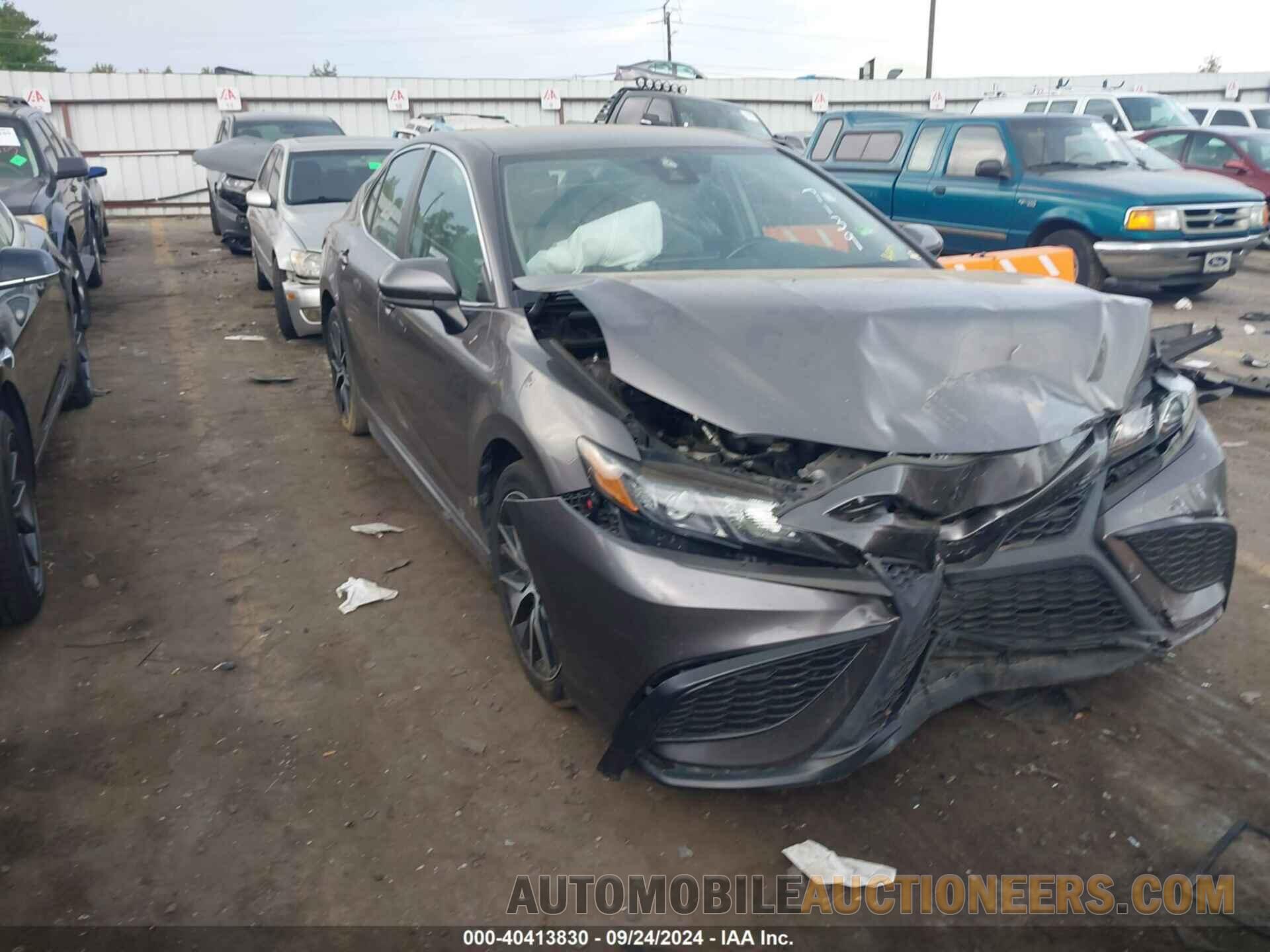 4T1G11AKXMU407139 TOYOTA CAMRY 2021