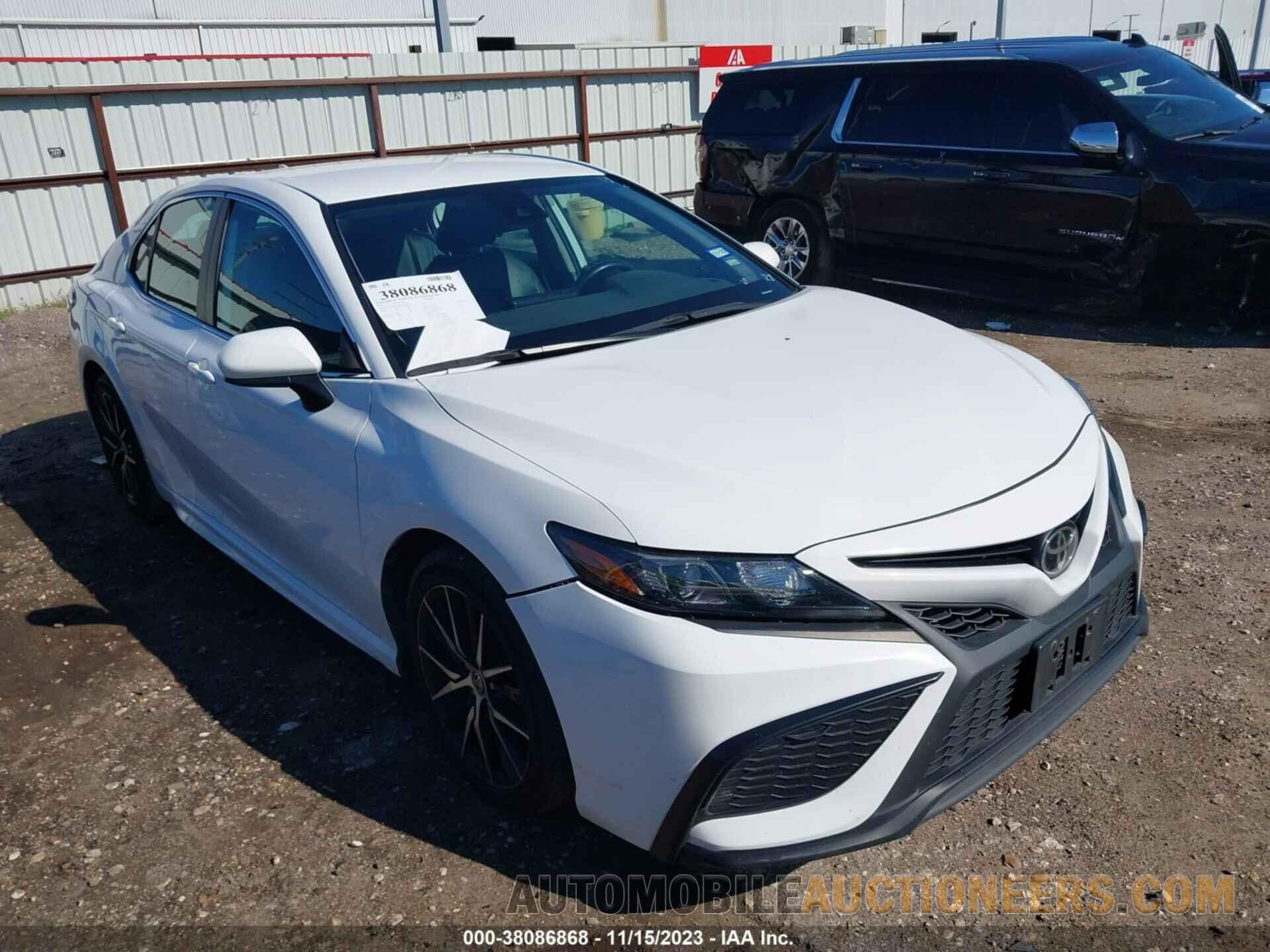 4T1G11AKXMU411708 TOYOTA CAMRY 2021