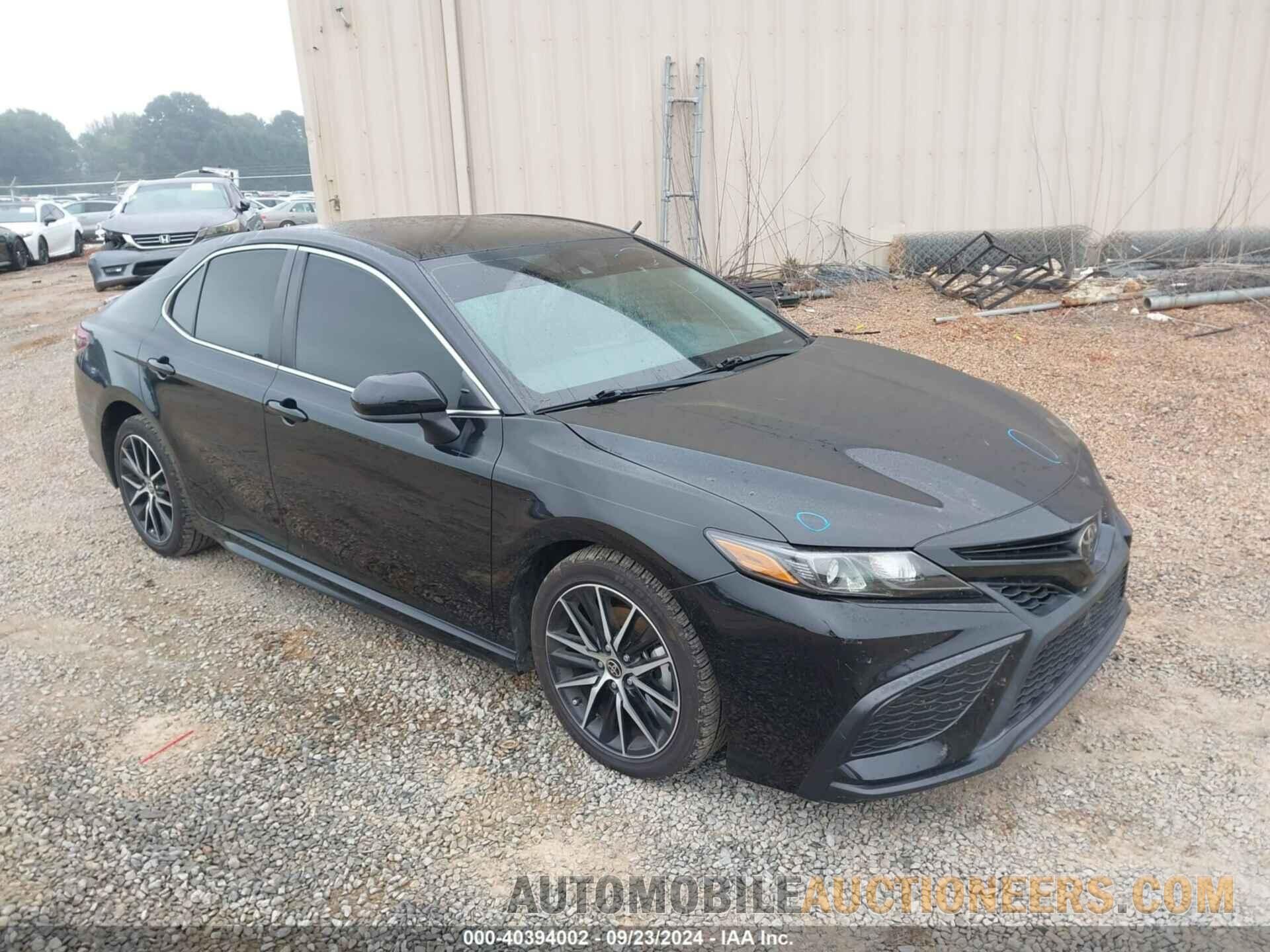 4T1G11AKXMU449245 TOYOTA CAMRY 2021