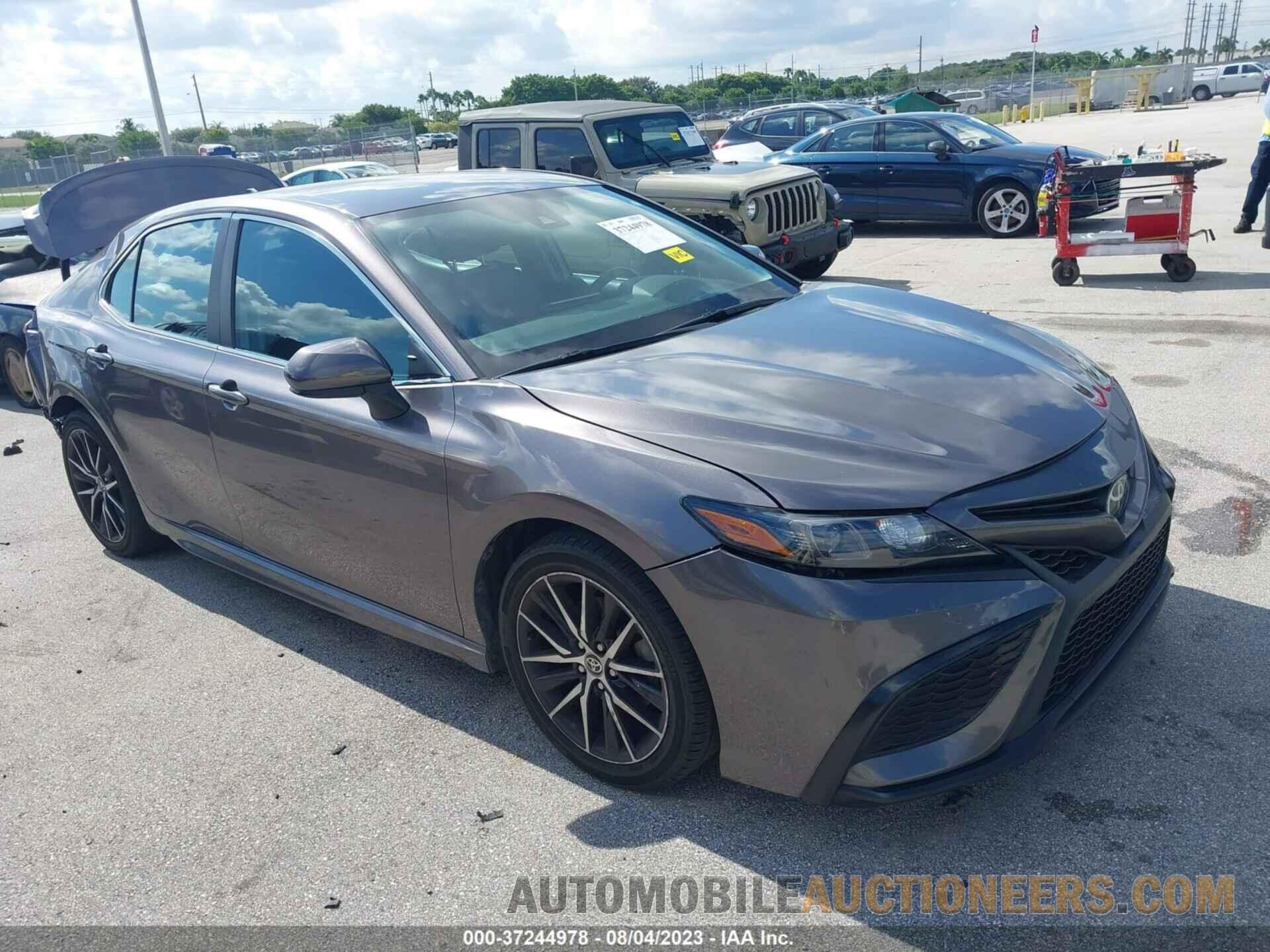 4T1G11AKXMU452209 TOYOTA CAMRY 2021