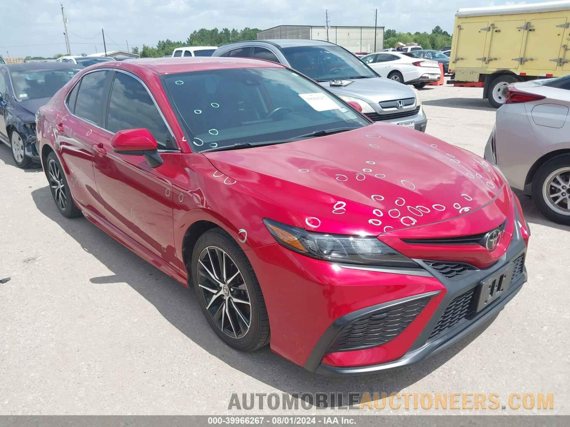 4T1G11AKXMU464358 TOYOTA CAMRY 2021