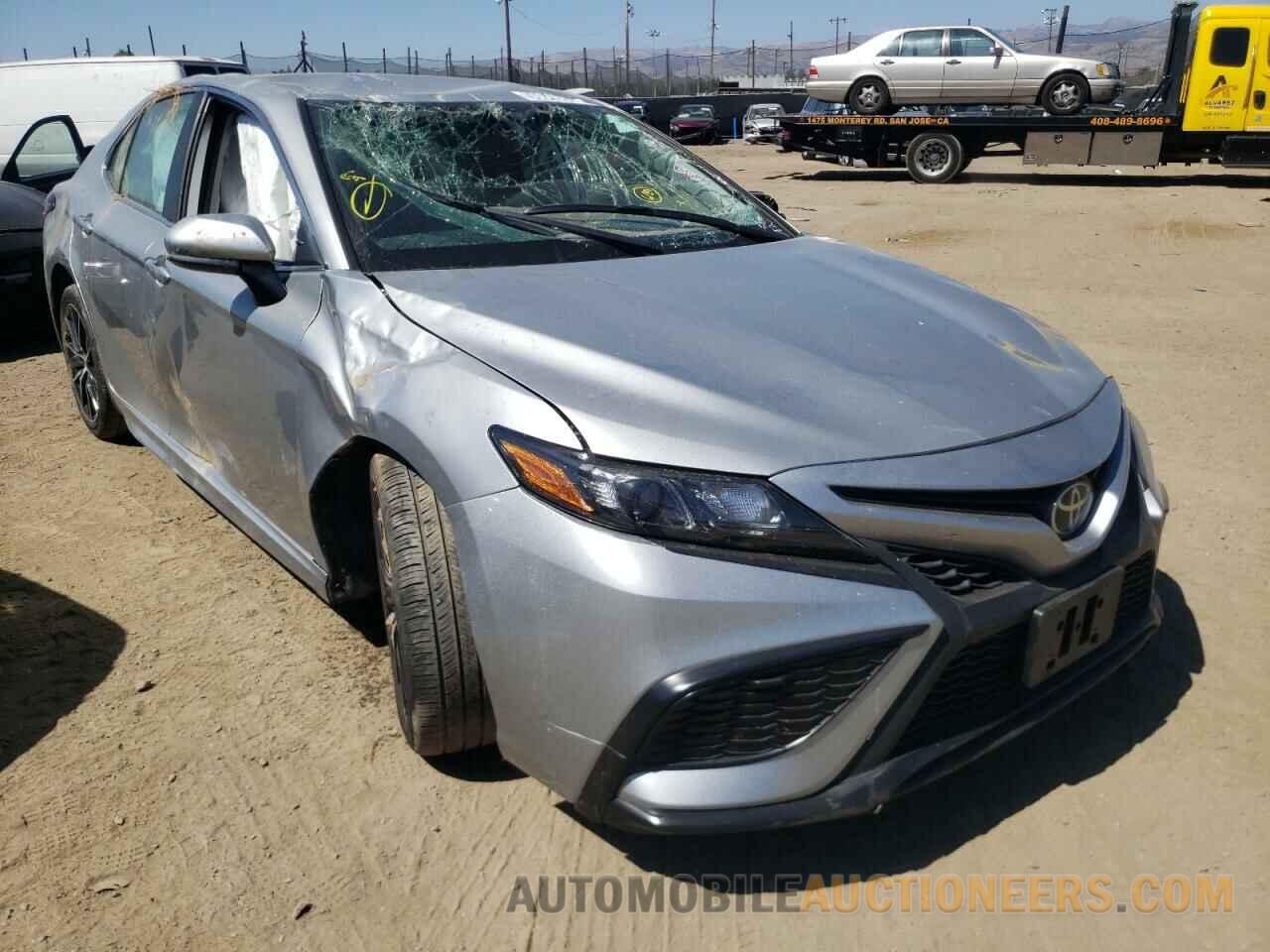 4T1G11AKXMU472606 TOYOTA CAMRY 2021