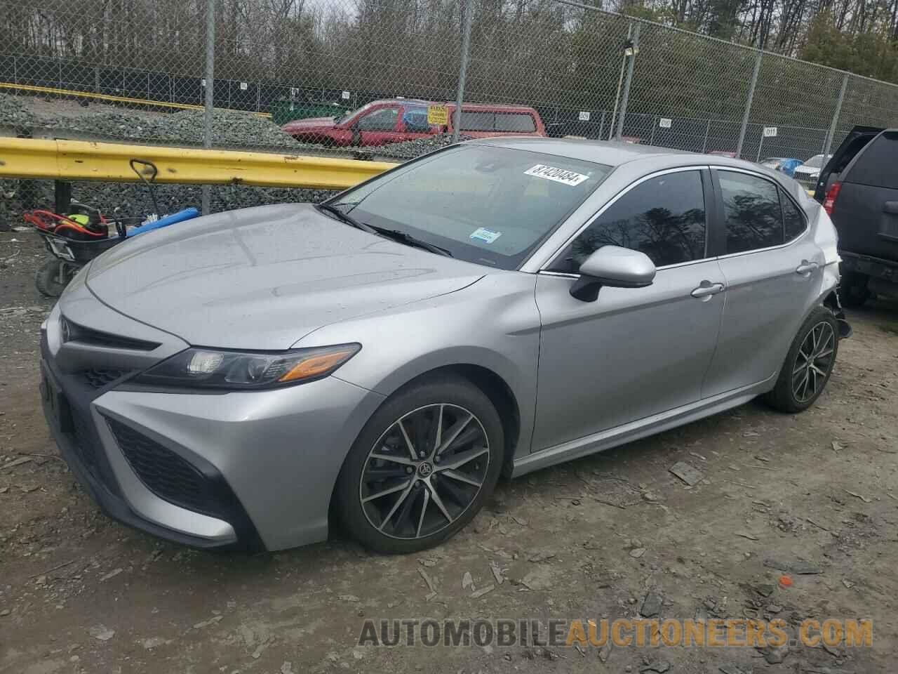 4T1G11AKXMU475683 TOYOTA CAMRY 2021