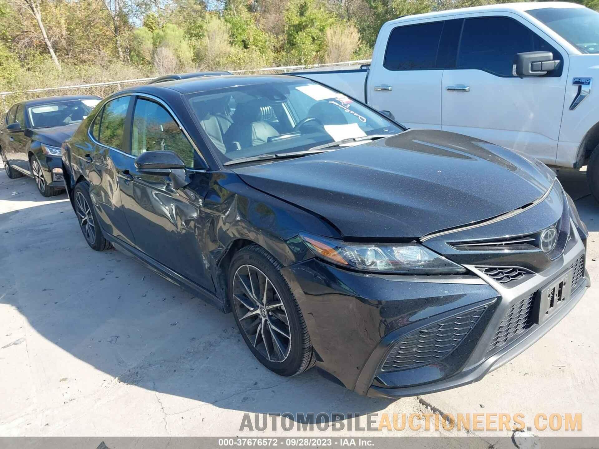 4T1G11AKXMU480477 TOYOTA CAMRY 2021