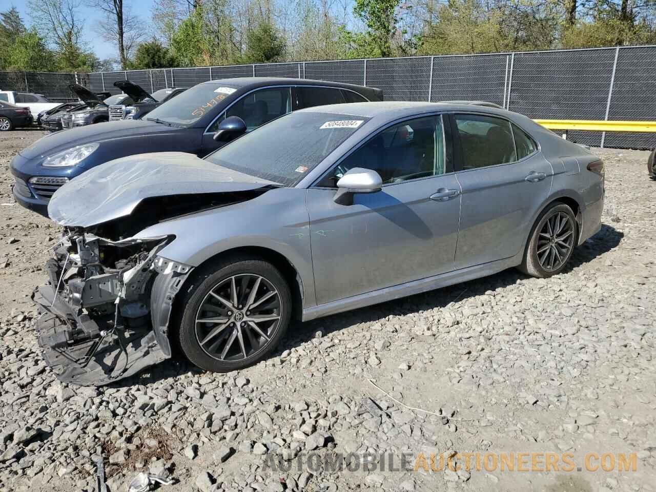 4T1G11AKXMU490149 TOYOTA CAMRY 2021