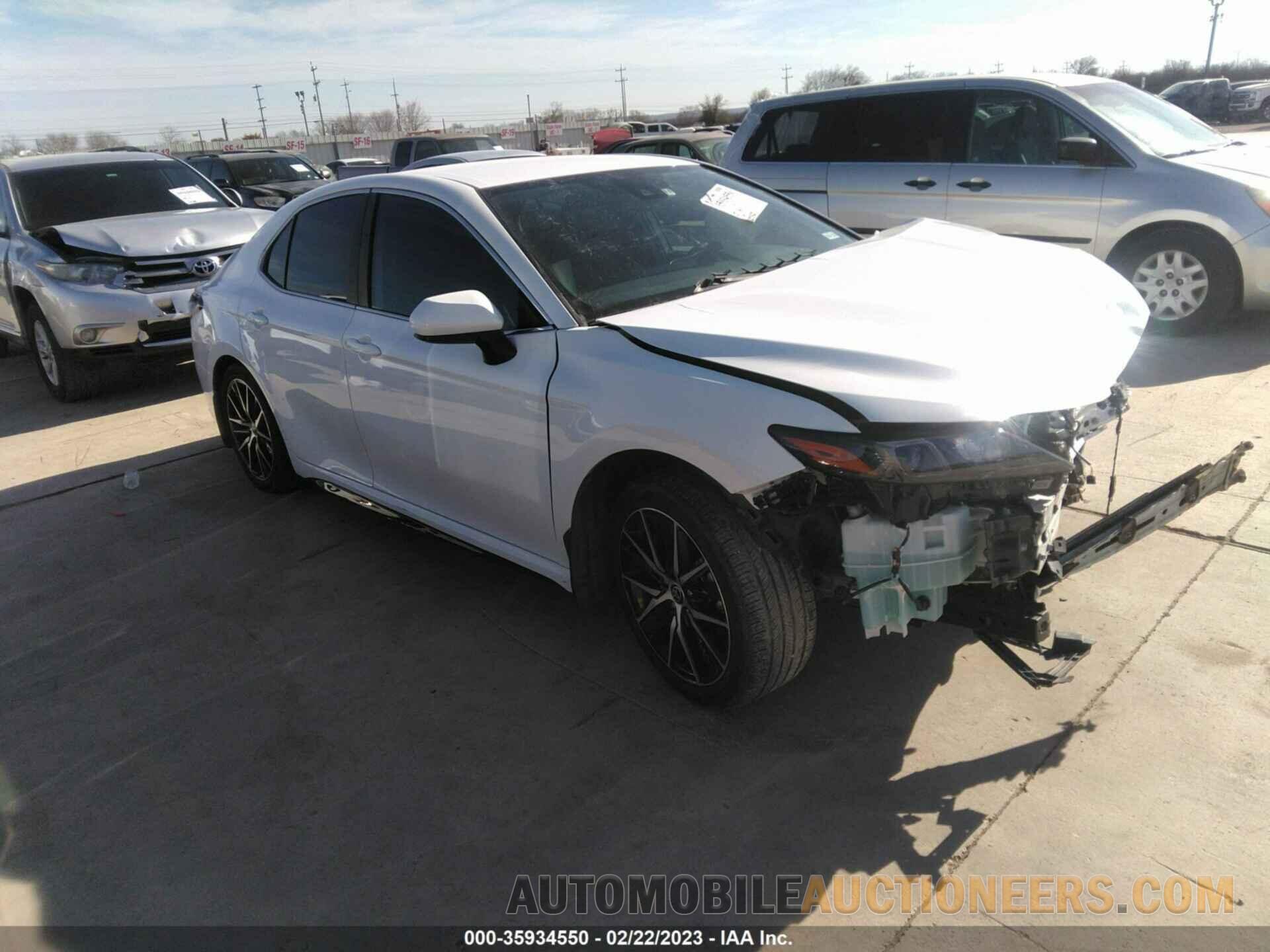 4T1G11AKXMU494976 TOYOTA CAMRY 2021