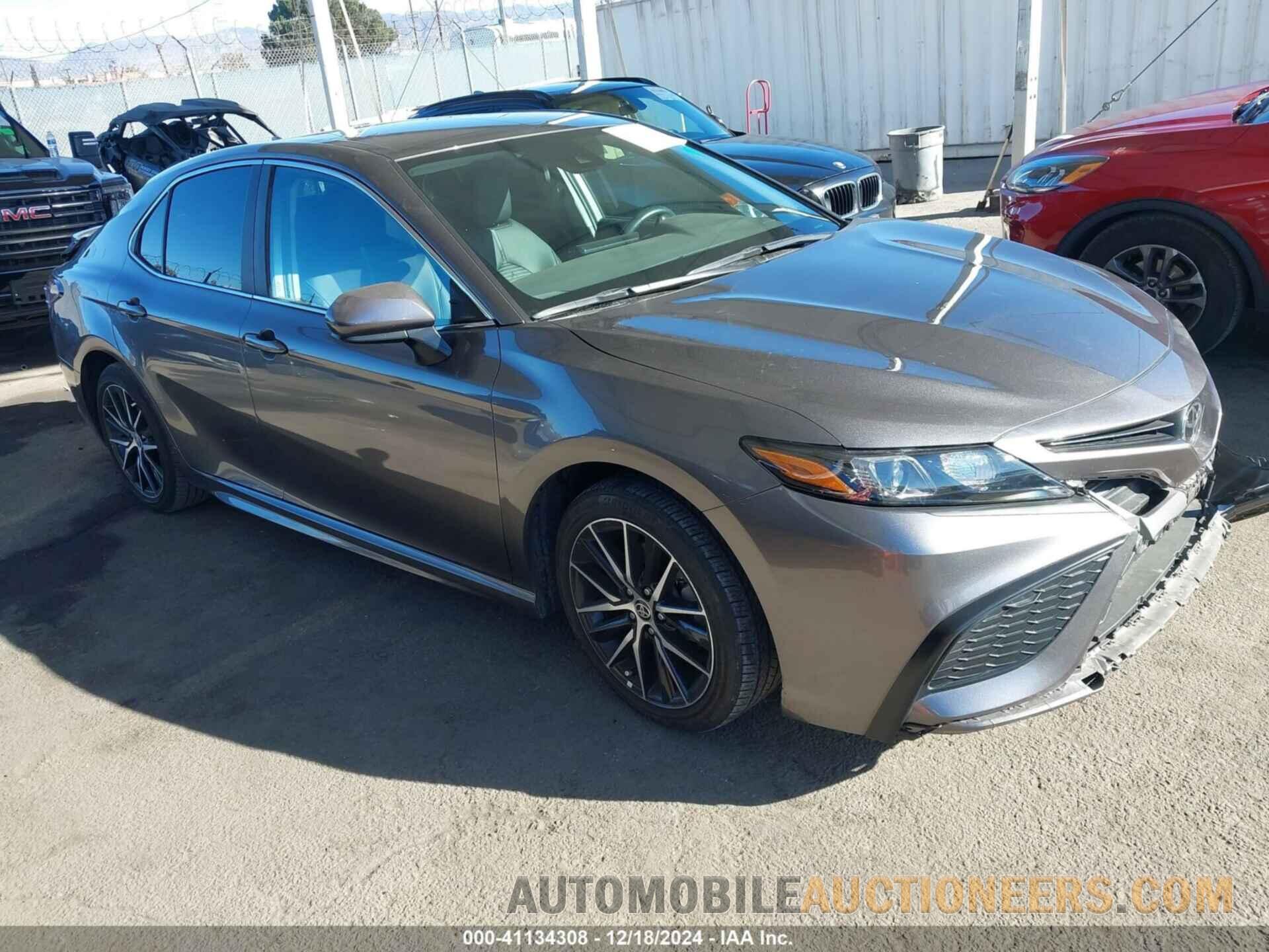 4T1G11AKXMU517799 TOYOTA CAMRY 2021