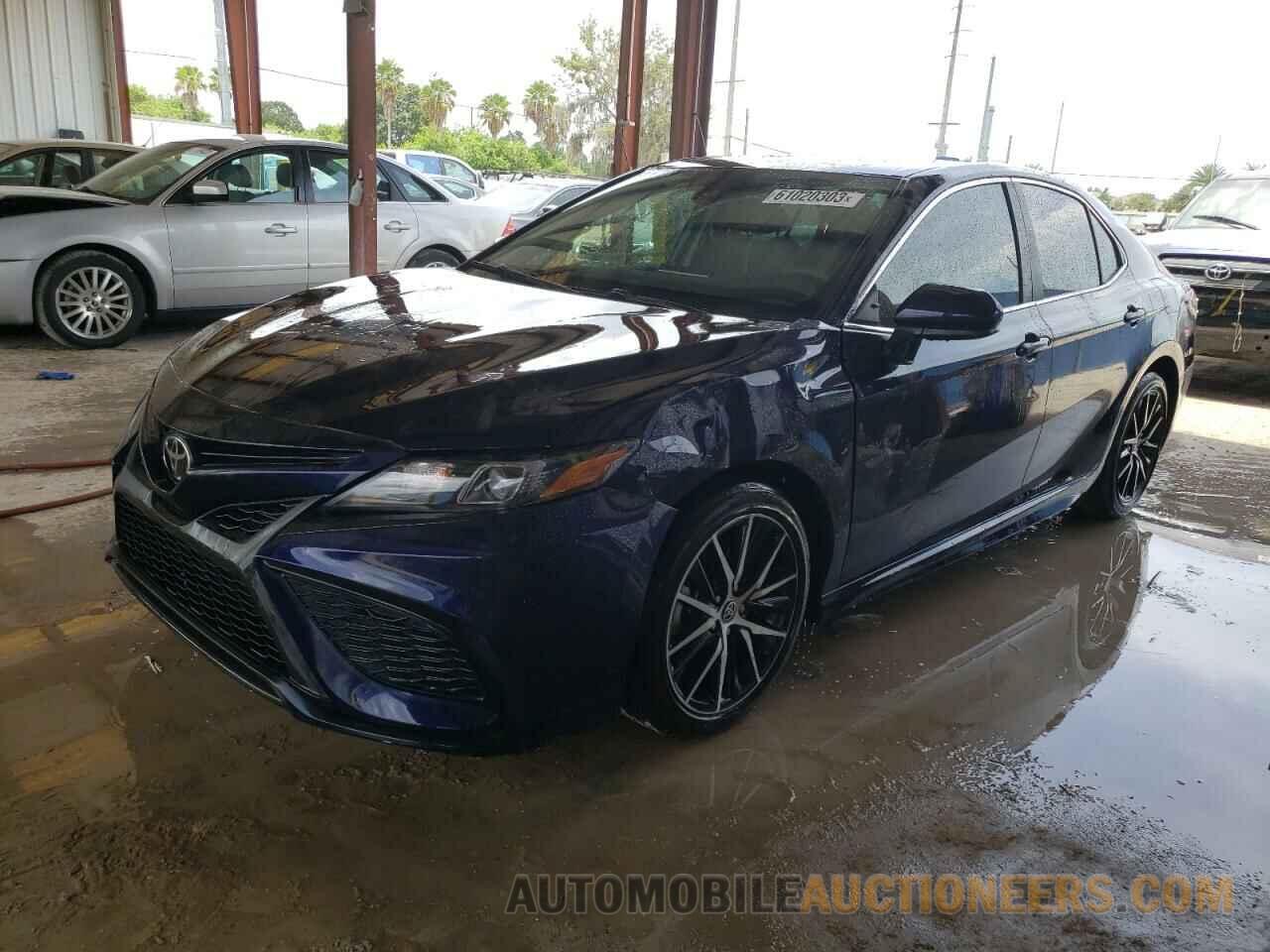 4T1G11AKXMU521366 TOYOTA CAMRY 2021