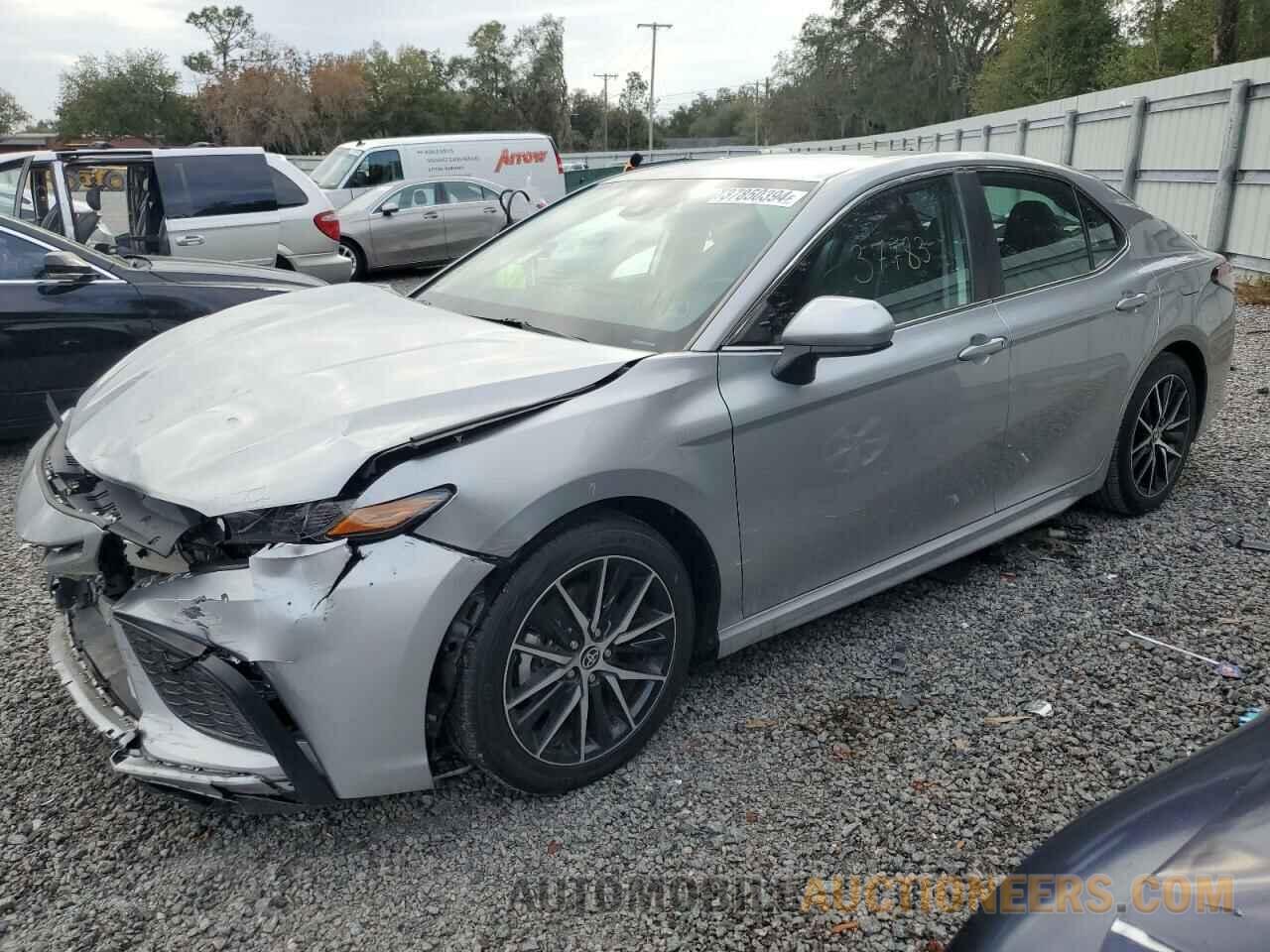 4T1G11AKXMU521884 TOYOTA CAMRY 2021