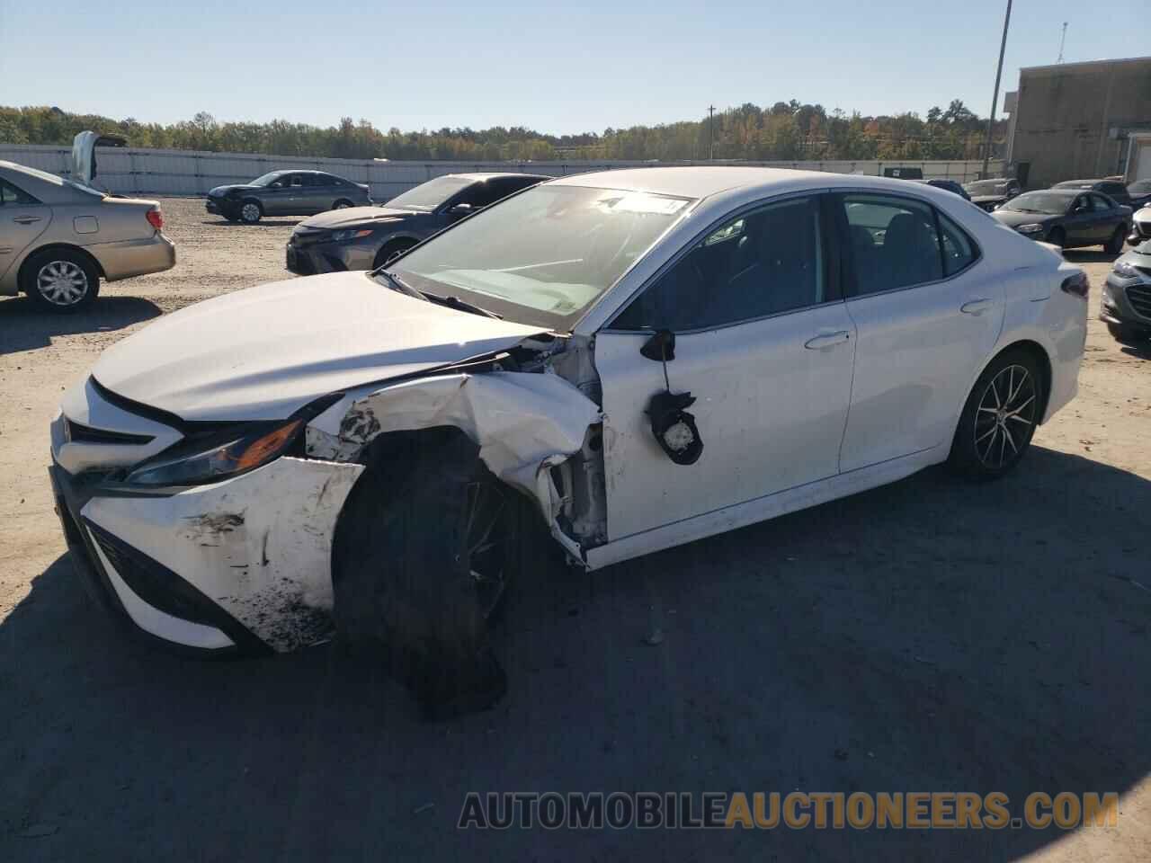 4T1G11AKXMU522260 TOYOTA CAMRY 2021