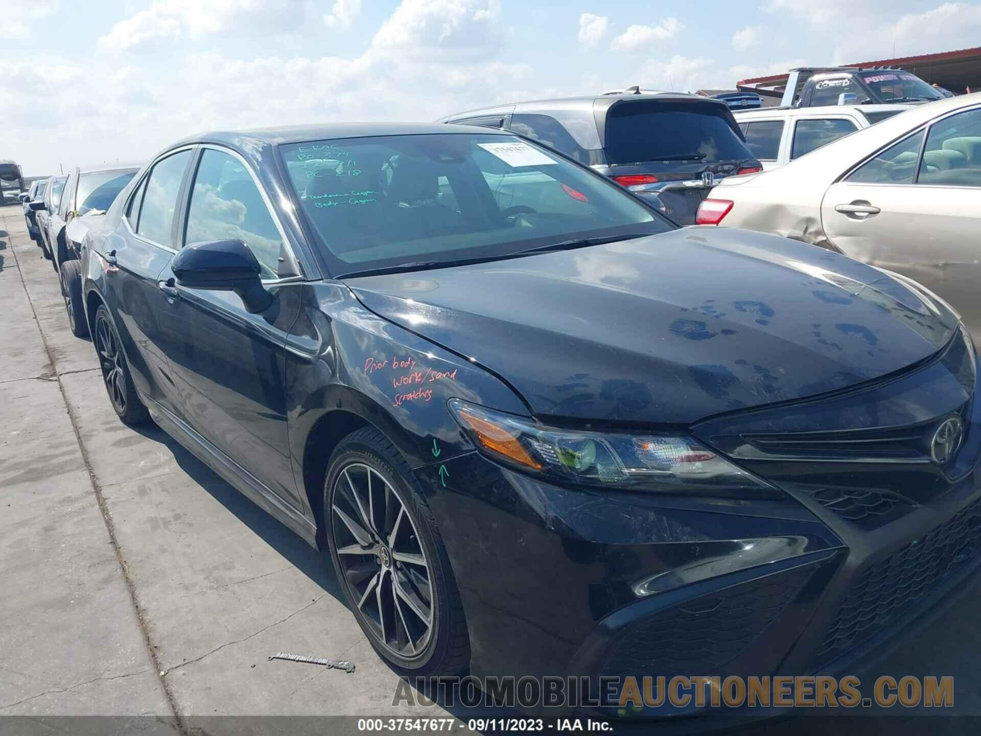 4T1G11AKXMU525076 TOYOTA CAMRY 2021