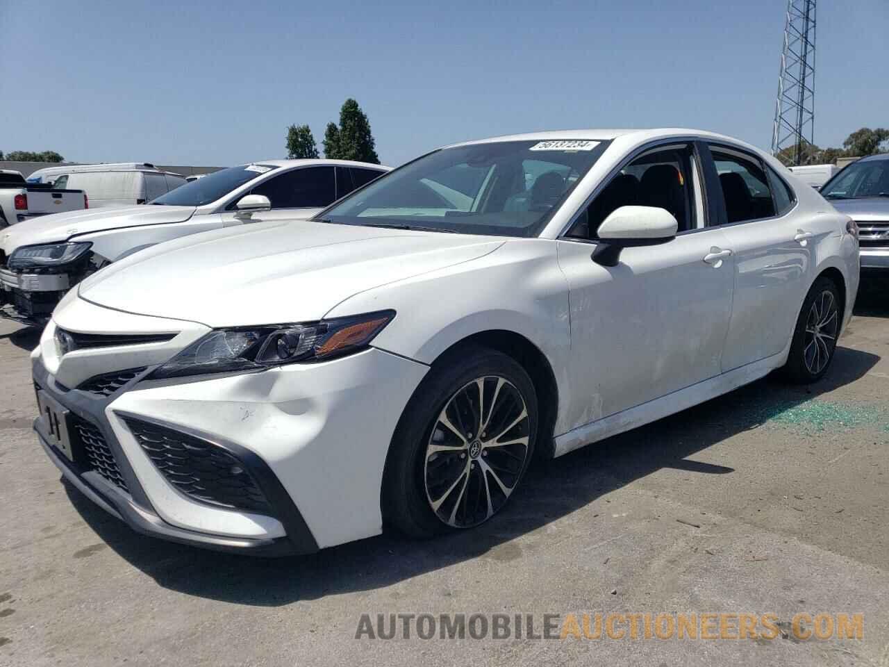 4T1G11AKXMU540774 TOYOTA CAMRY 2021