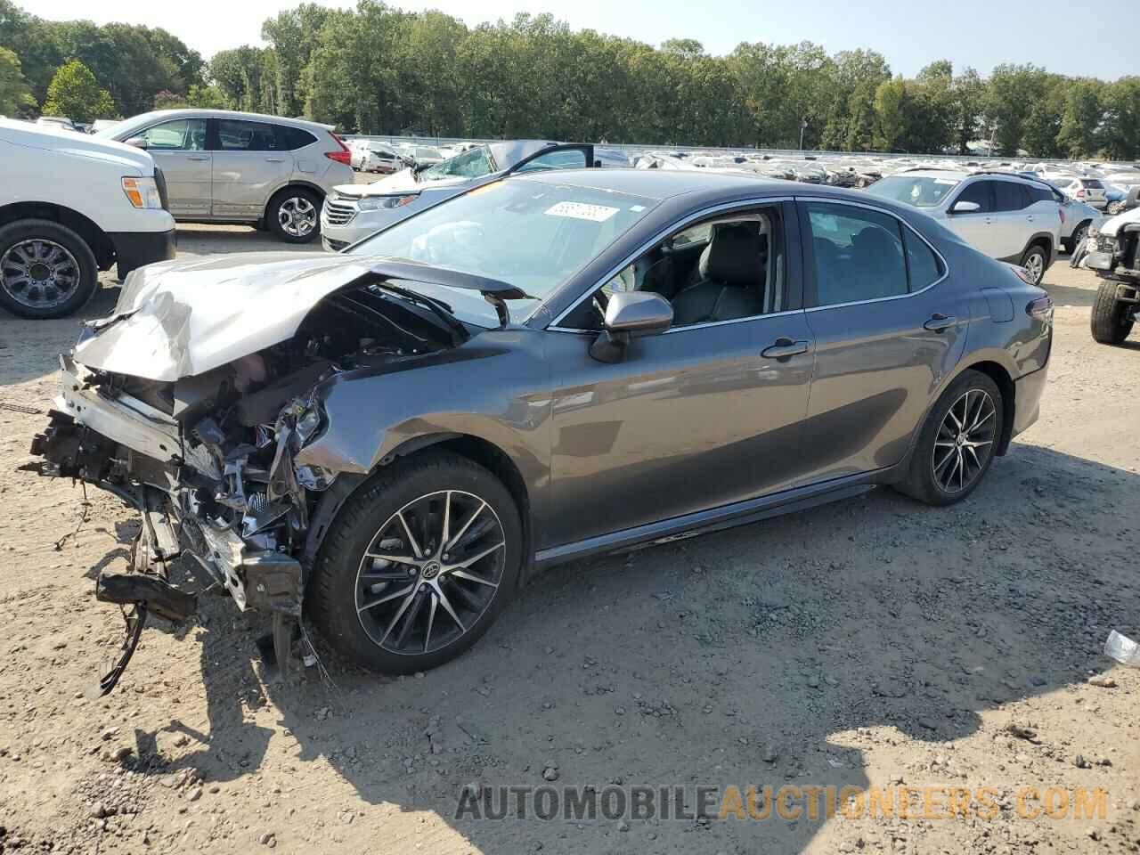 4T1G11AKXMU547496 TOYOTA CAMRY 2021