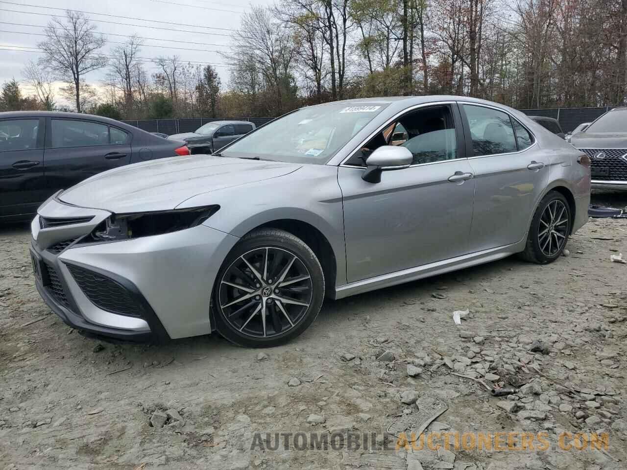 4T1G11AKXMU553850 TOYOTA CAMRY 2021