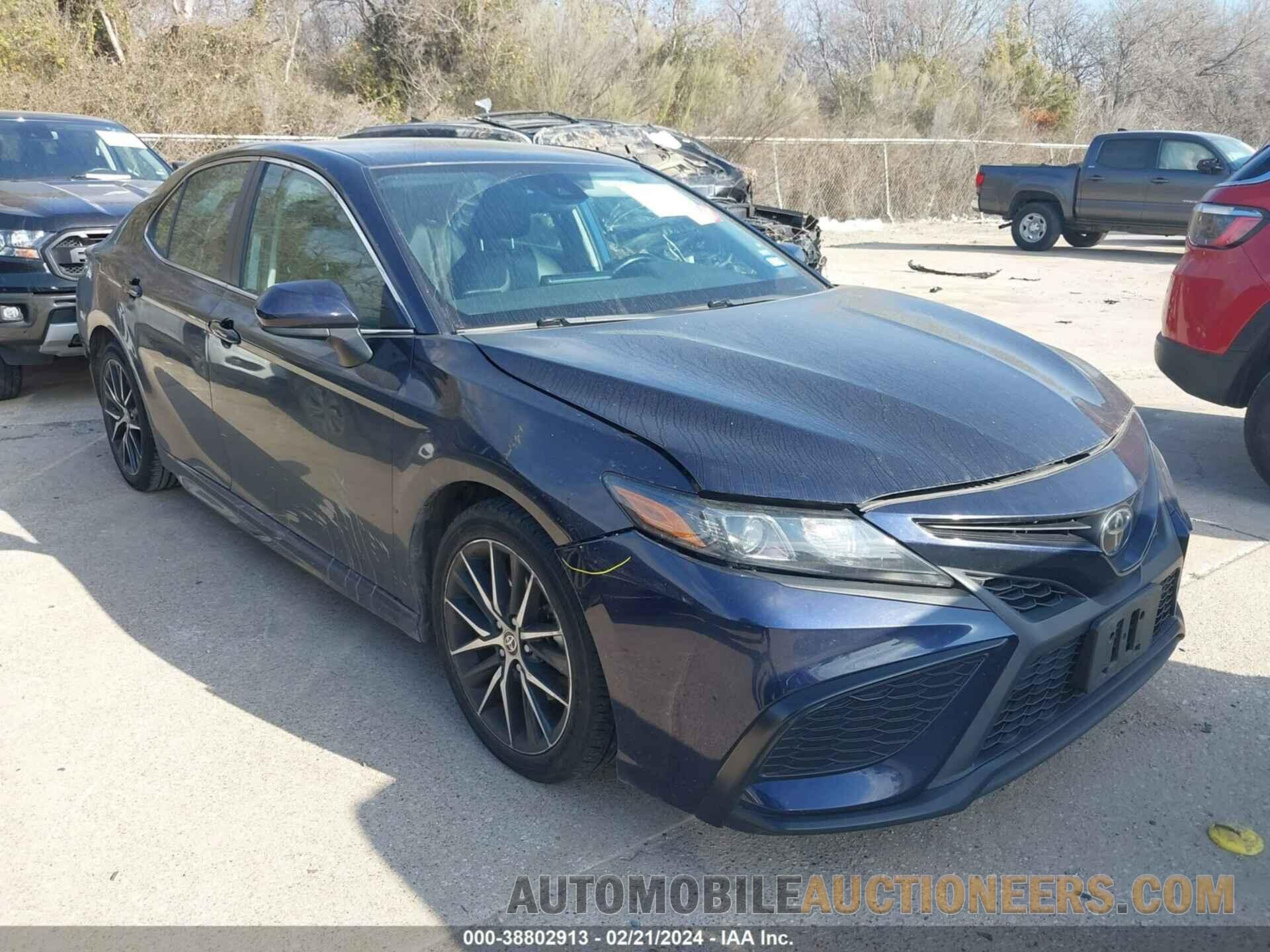 4T1G11AKXMU559177 TOYOTA CAMRY 2021