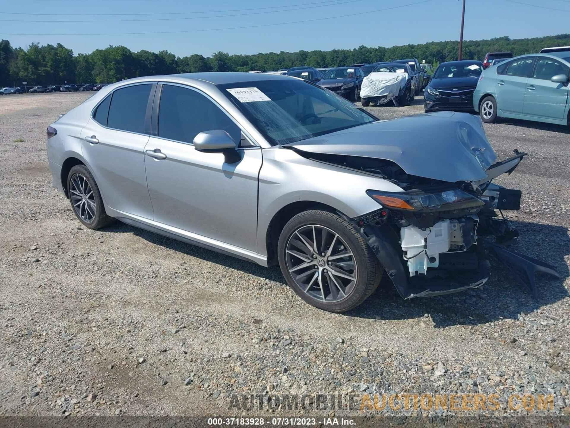 4T1G11AKXMU564122 TOYOTA CAMRY 2021