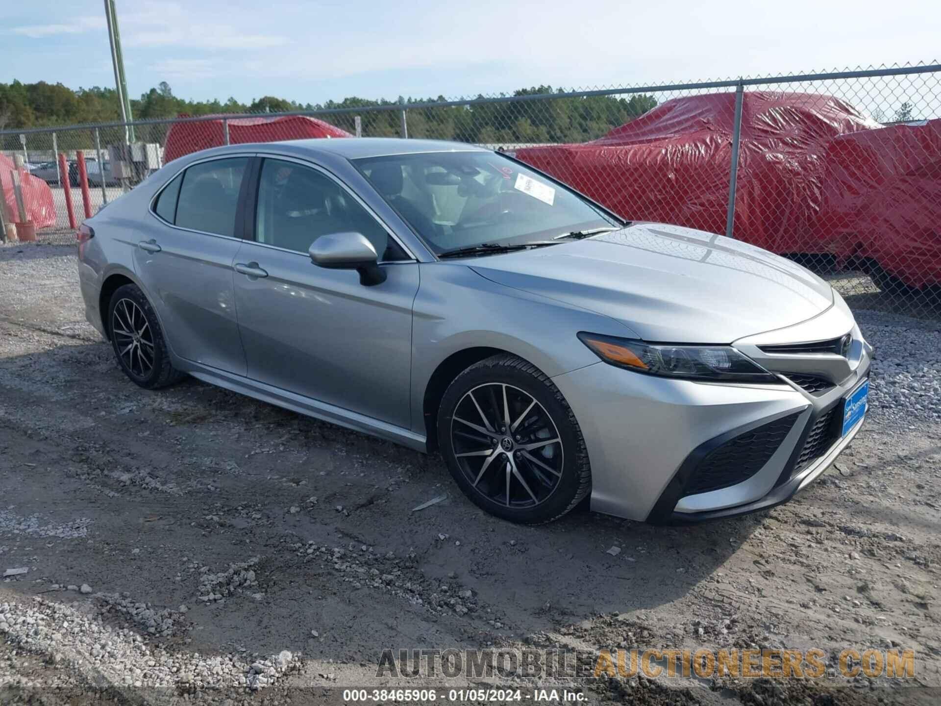 4T1G11AKXMU574424 TOYOTA CAMRY 2021