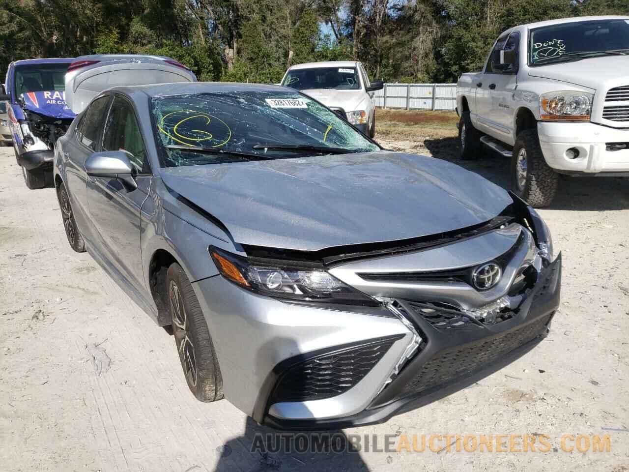 4T1G11AKXMU580482 TOYOTA CAMRY 2021