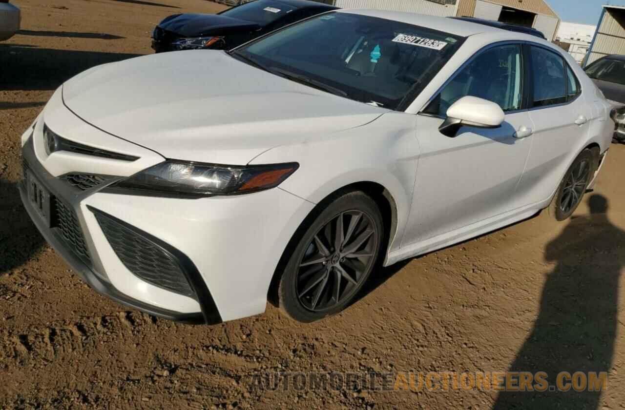 4T1G11AKXMU587139 TOYOTA CAMRY 2021