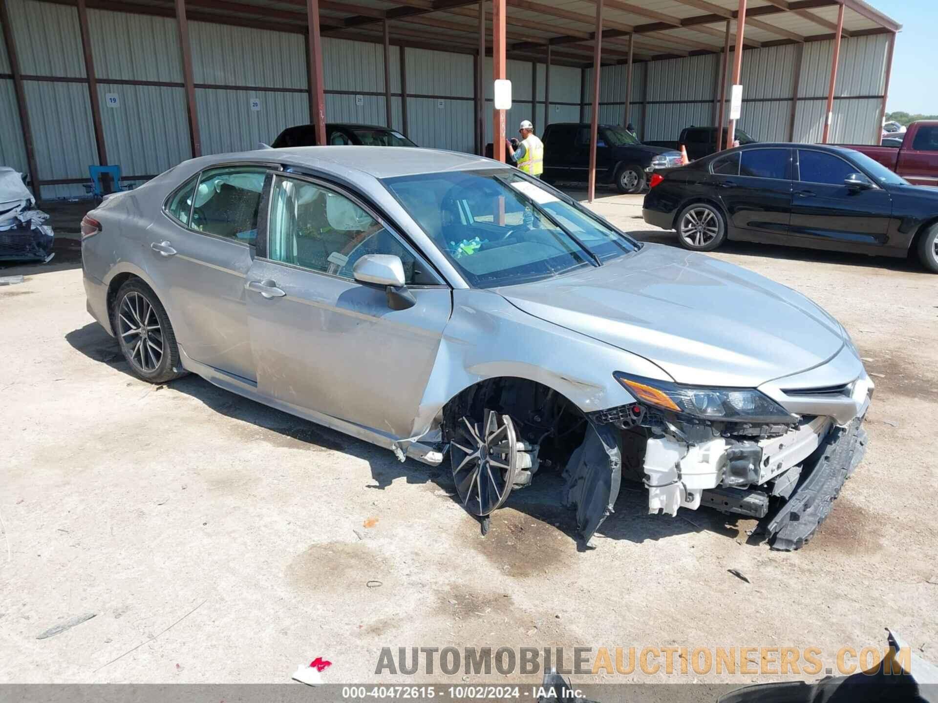 4T1G11AKXMU588078 TOYOTA CAMRY 2021