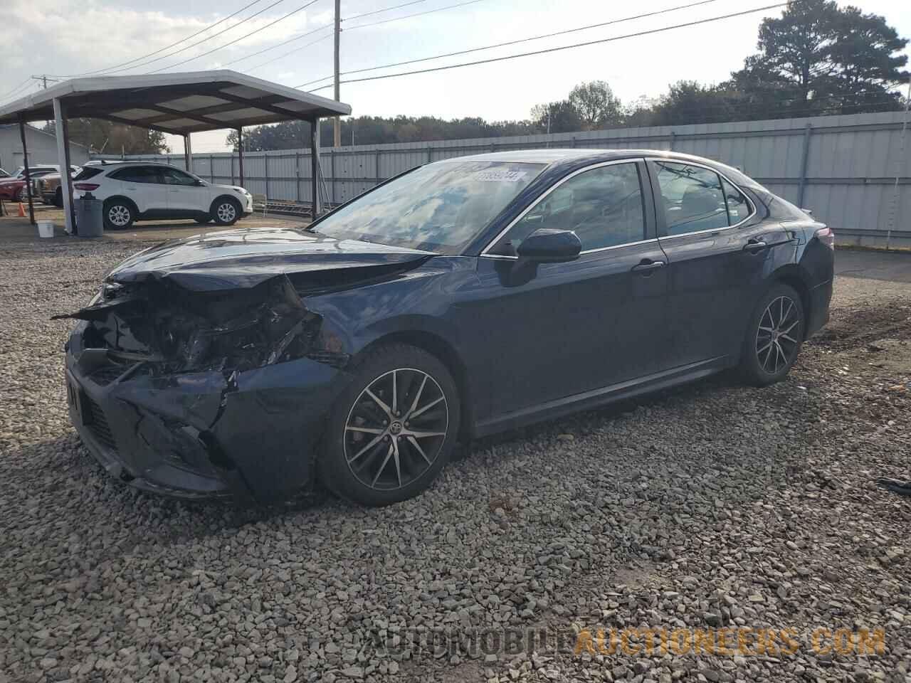 4T1G11AKXMU599551 TOYOTA CAMRY 2021