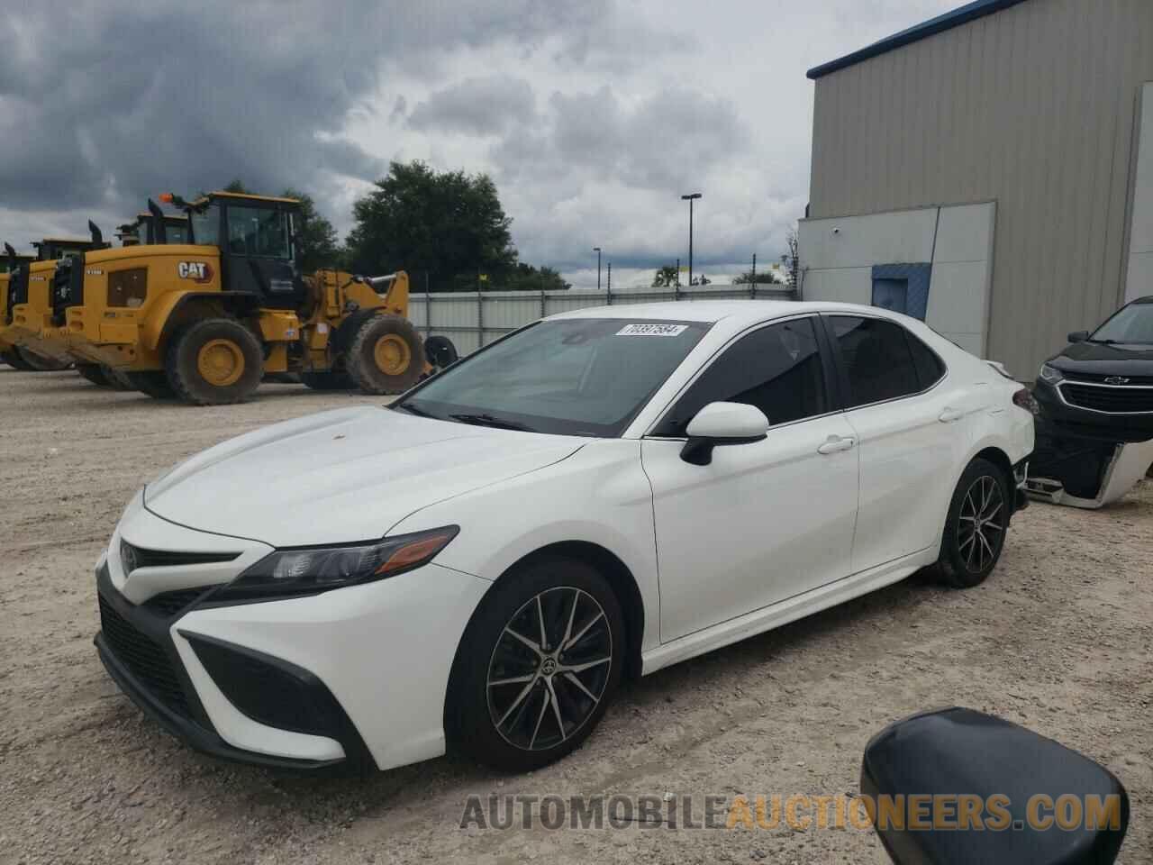 4T1G11AKXMU603226 TOYOTA CAMRY 2021