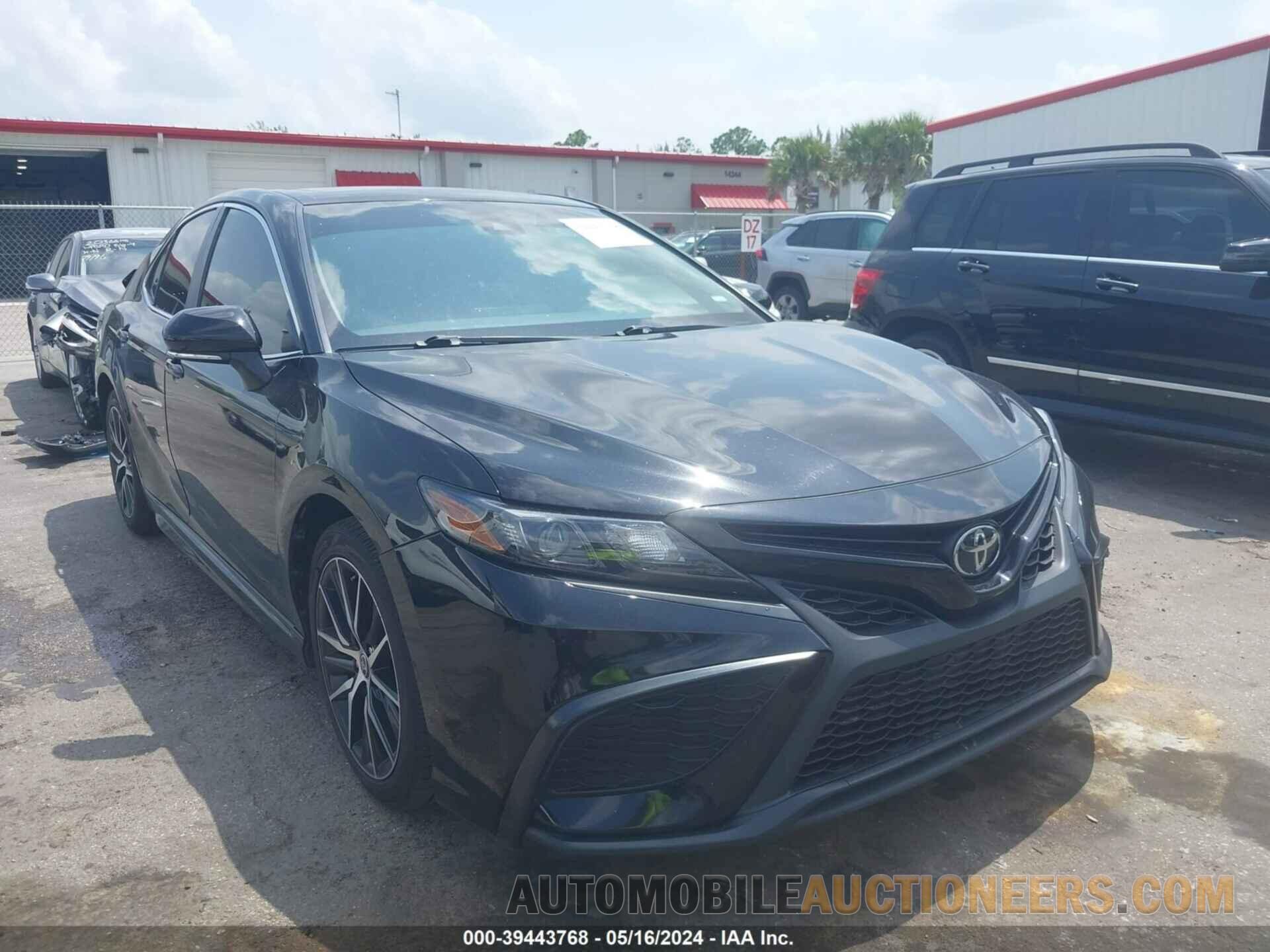 4T1G11AKXMU609169 TOYOTA CAMRY 2021