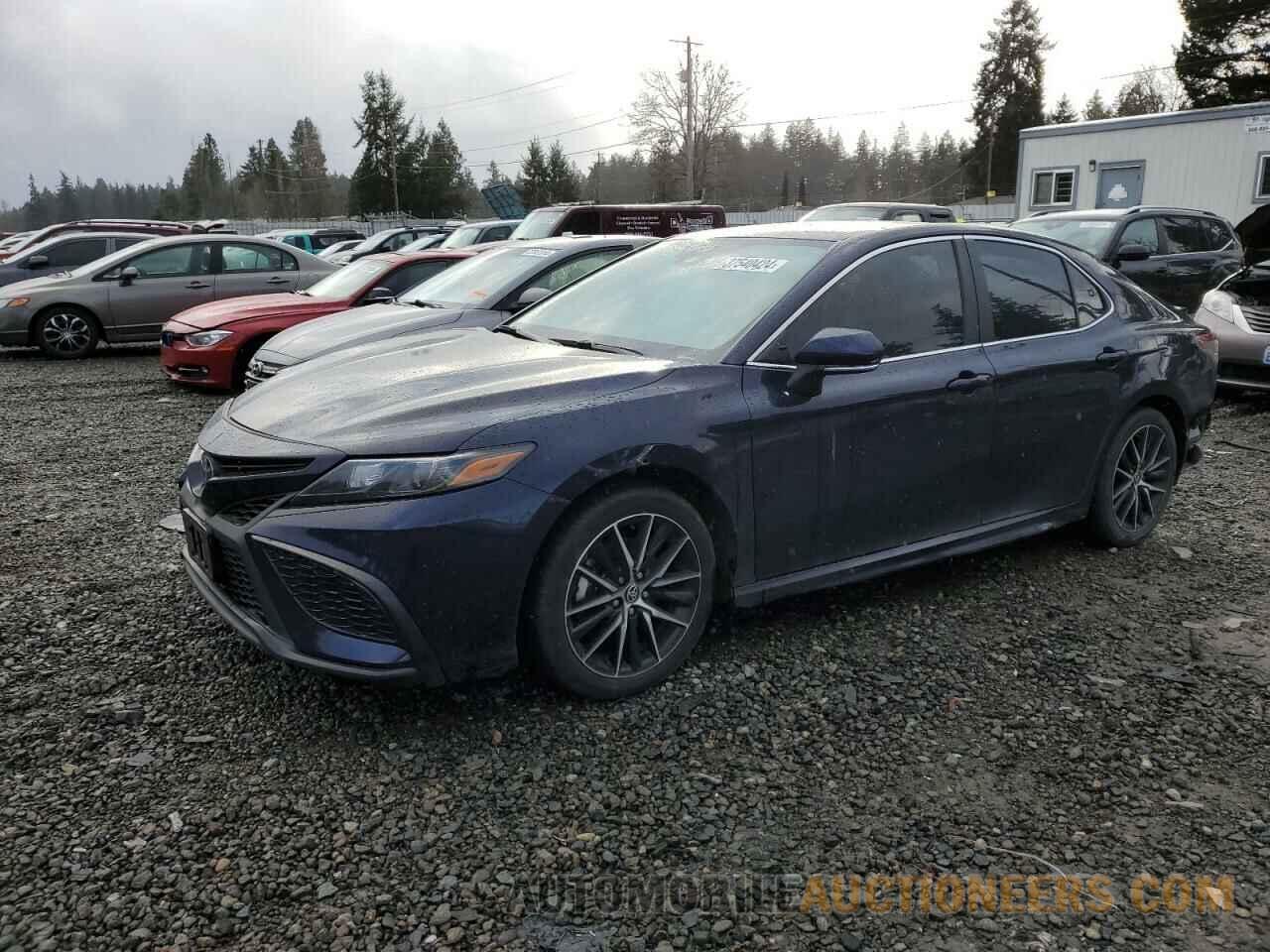 4T1G11AKXMU609852 TOYOTA CAMRY 2021