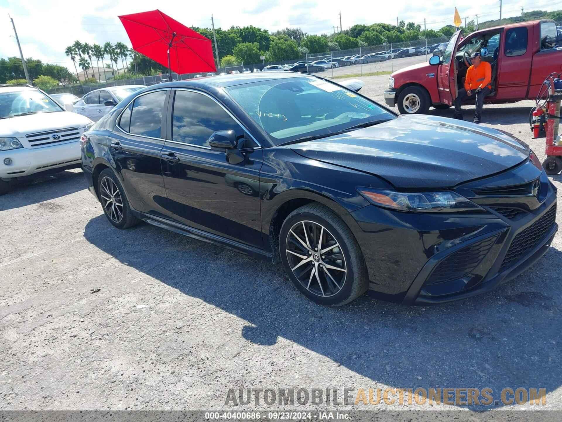 4T1G11AKXMU611259 TOYOTA CAMRY 2021