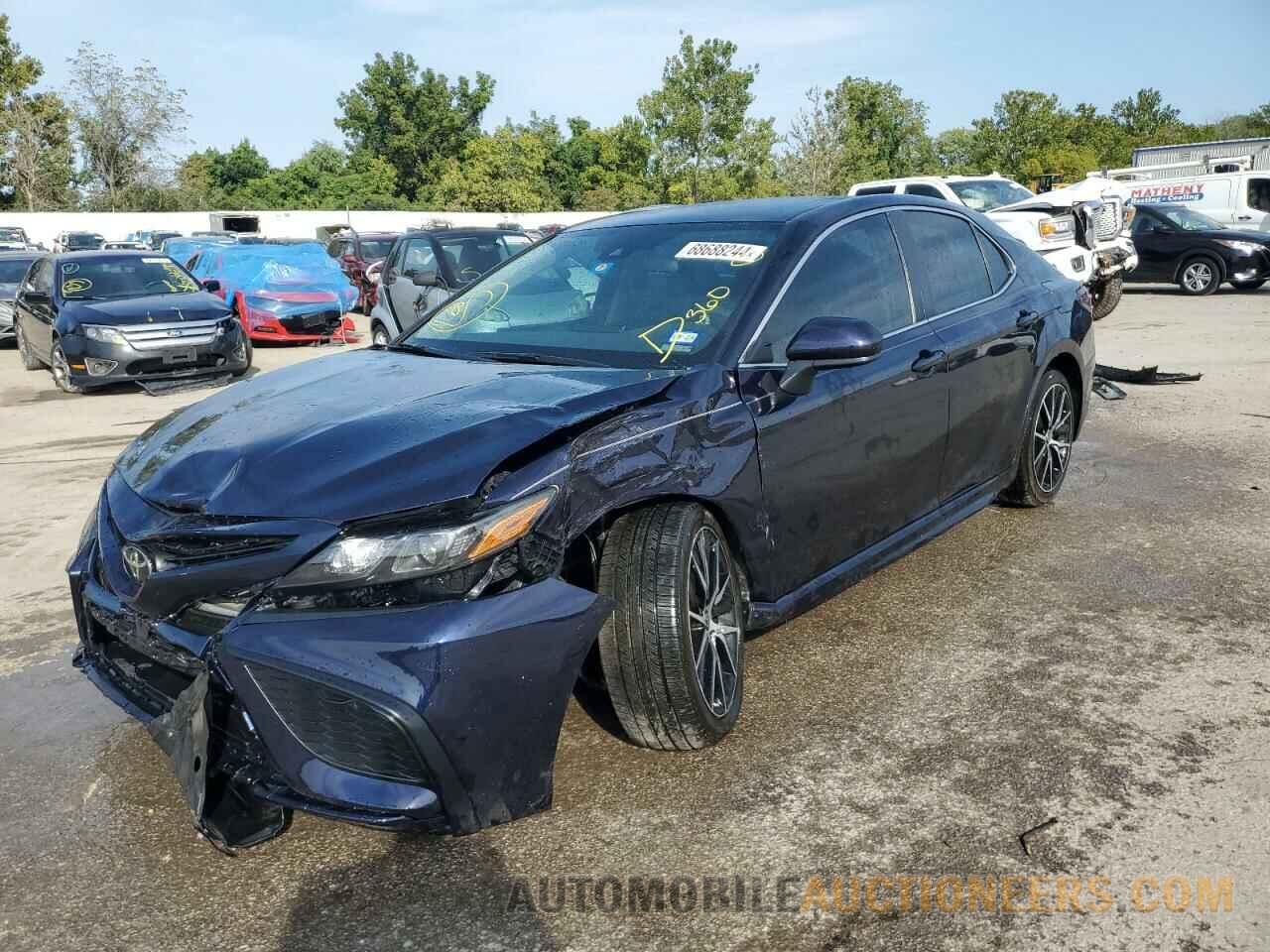 4T1G11AKXMU613545 TOYOTA CAMRY 2021