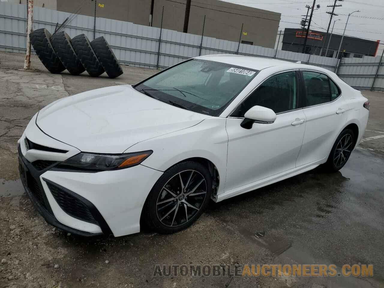 4T1G11AKXNU008510 TOYOTA CAMRY 2022