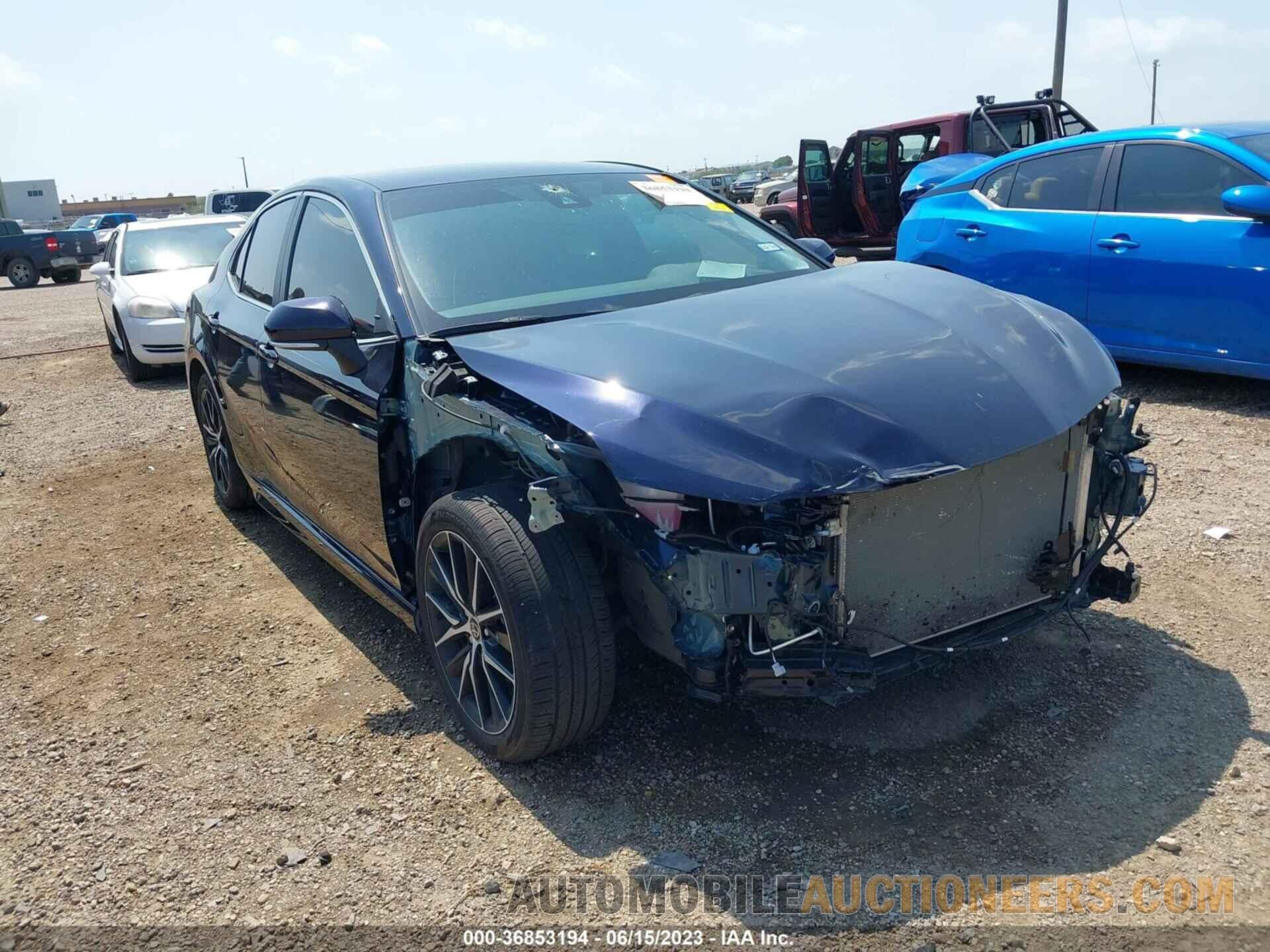 4T1G11AKXNU027087 TOYOTA CAMRY 2022