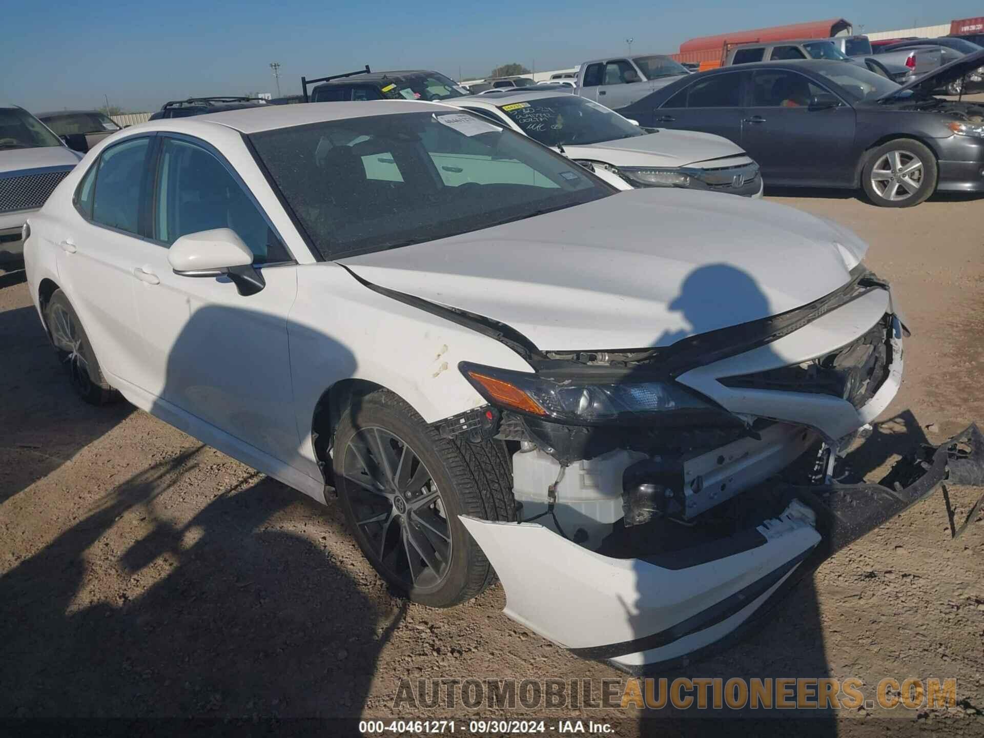 4T1G11AKXNU027378 TOYOTA CAMRY 2022