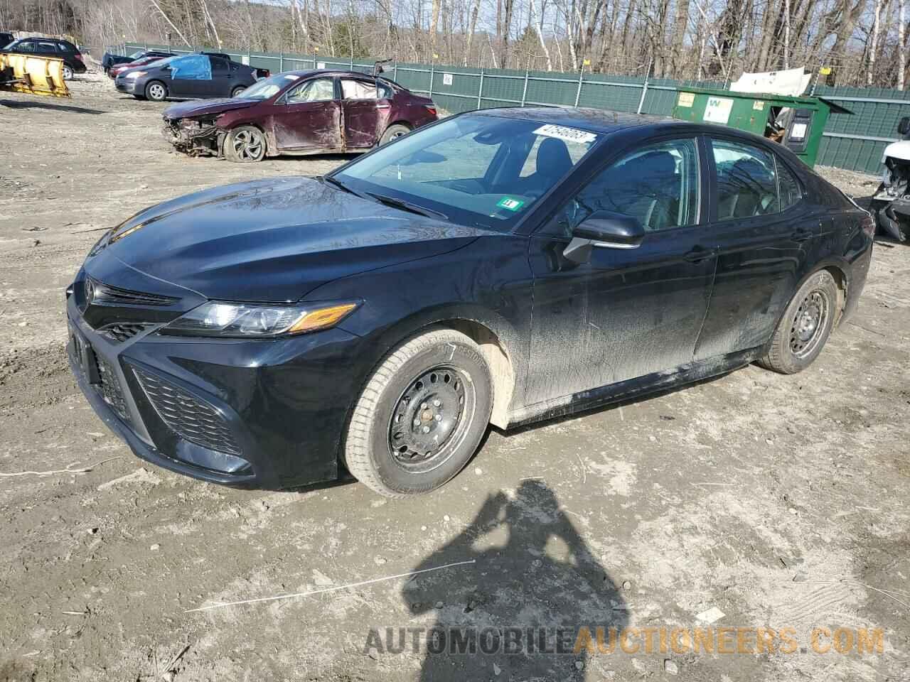 4T1G11AKXNU049199 TOYOTA CAMRY 2022