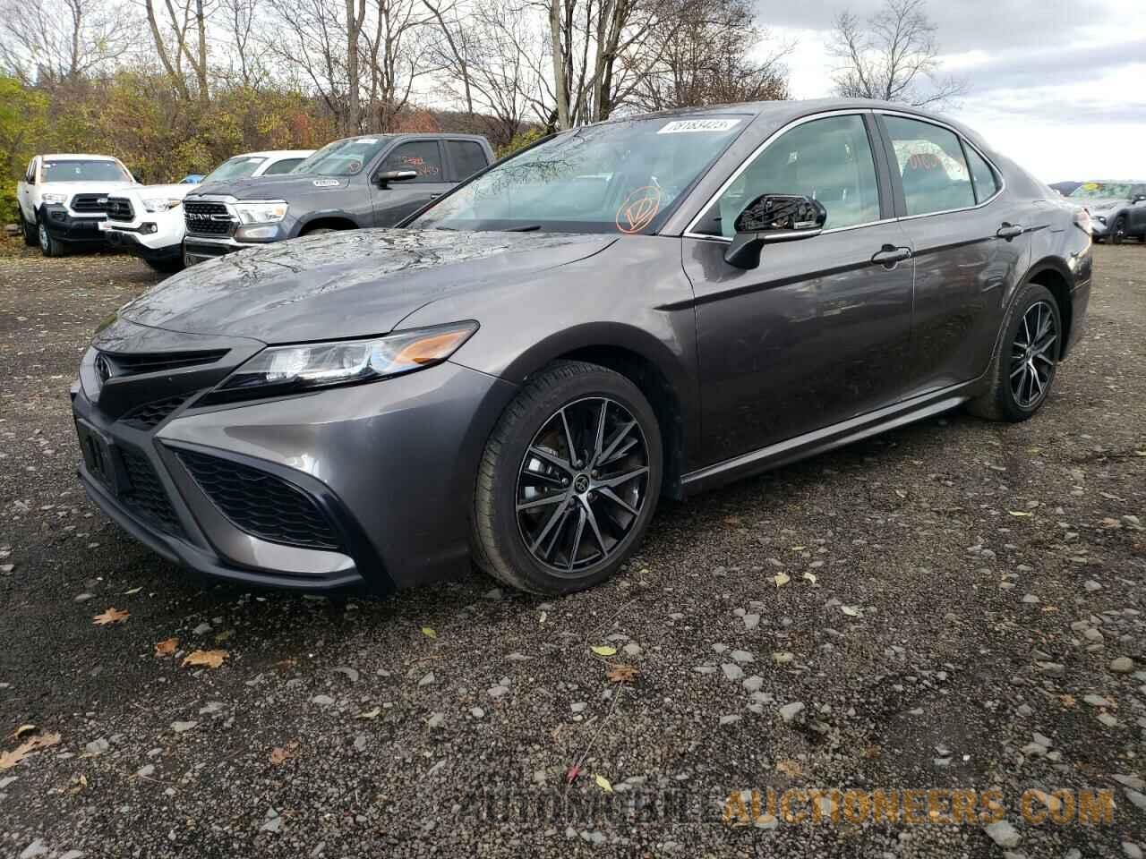 4T1G11AKXNU052992 TOYOTA CAMRY 2022