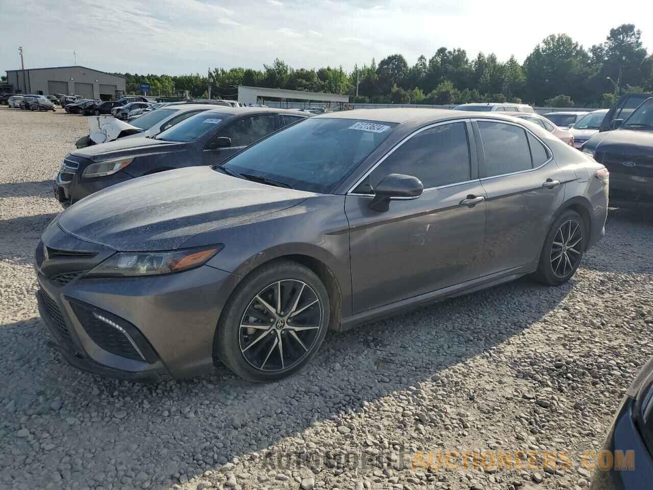 4T1G11AKXNU056671 TOYOTA CAMRY 2022