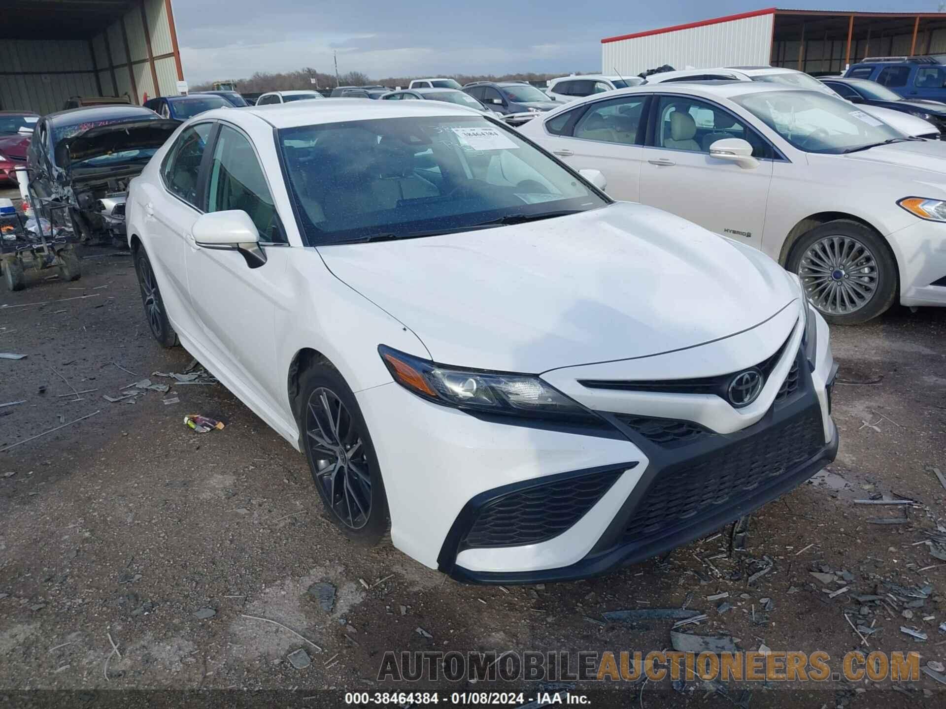 4T1G11AKXNU058159 TOYOTA CAMRY 2022