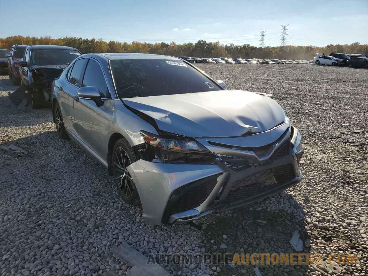 4T1G11AKXNU064608 TOYOTA CAMRY 2022