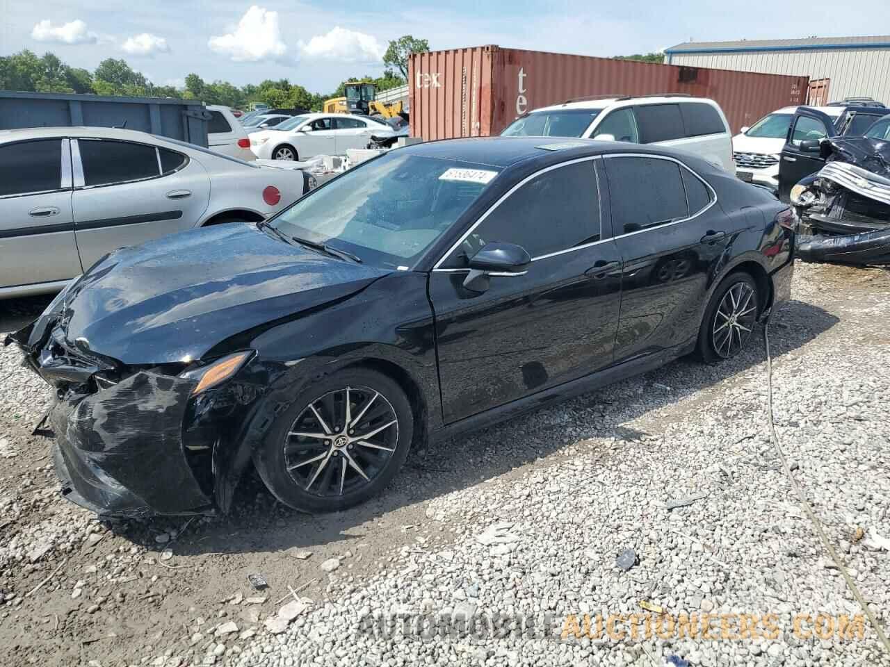 4T1G11AKXNU499791 TOYOTA CAMRY 2022