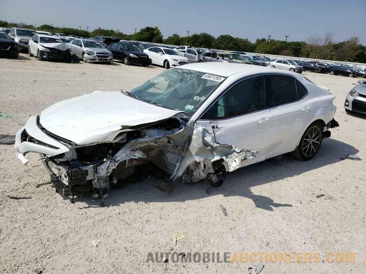 4T1G11AKXNU635482 TOYOTA CAMRY 2022