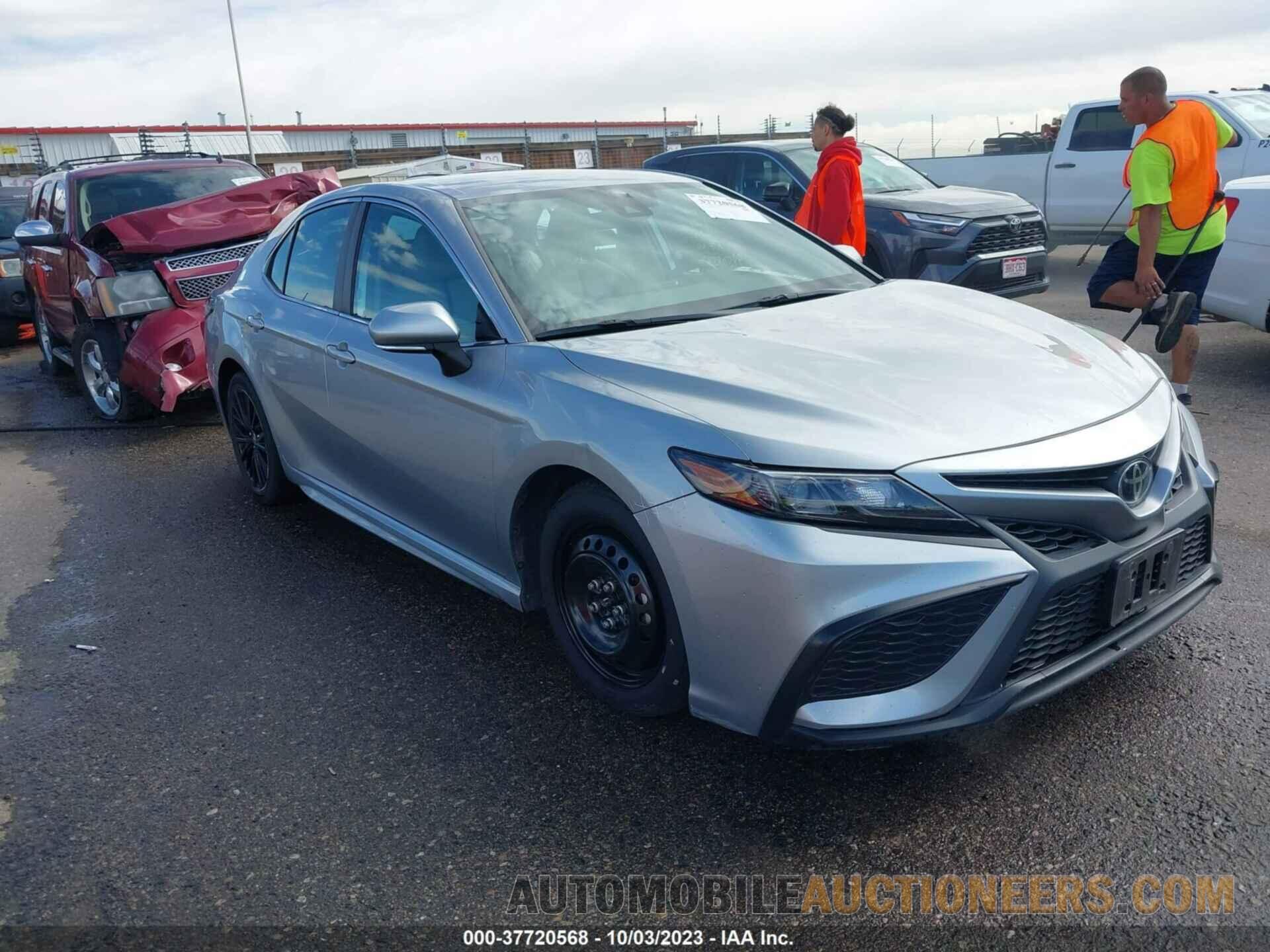 4T1G11AKXNU692538 TOYOTA CAMRY 2022