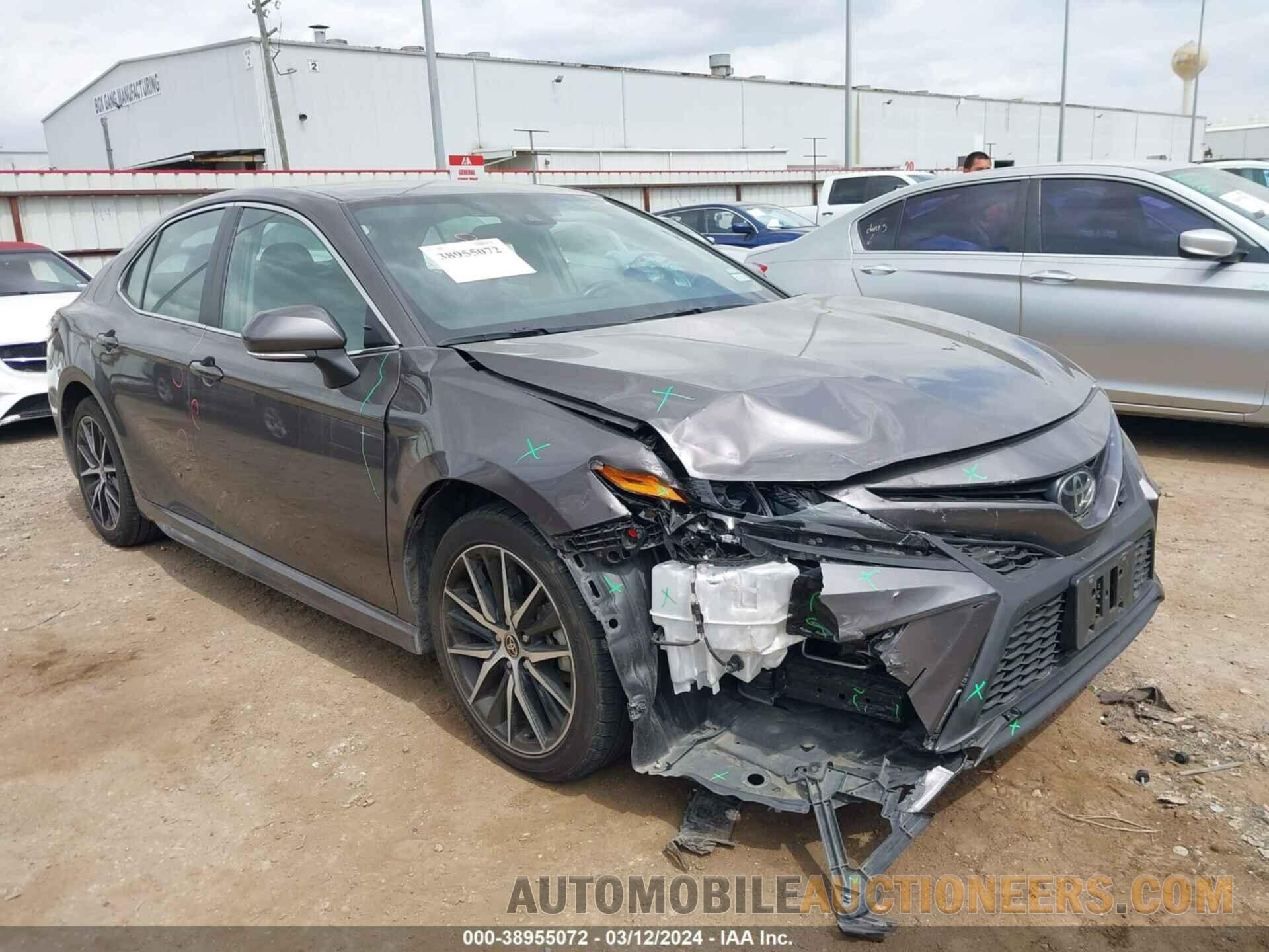 4T1G11AKXNU715297 TOYOTA CAMRY 2022