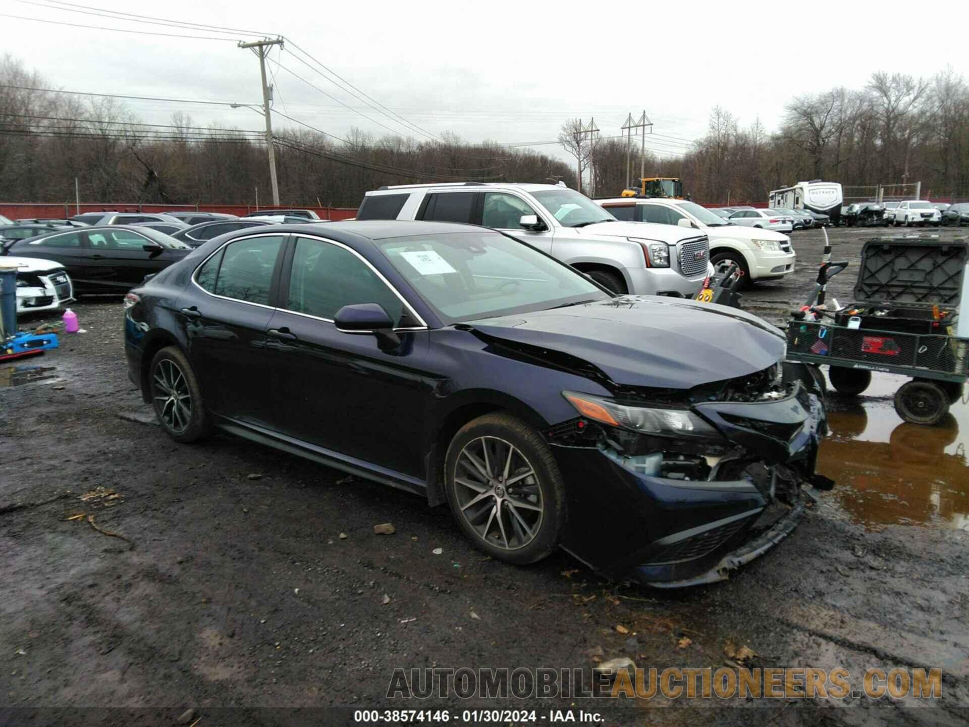 4T1G11AKXNU716546 TOYOTA CAMRY 2022