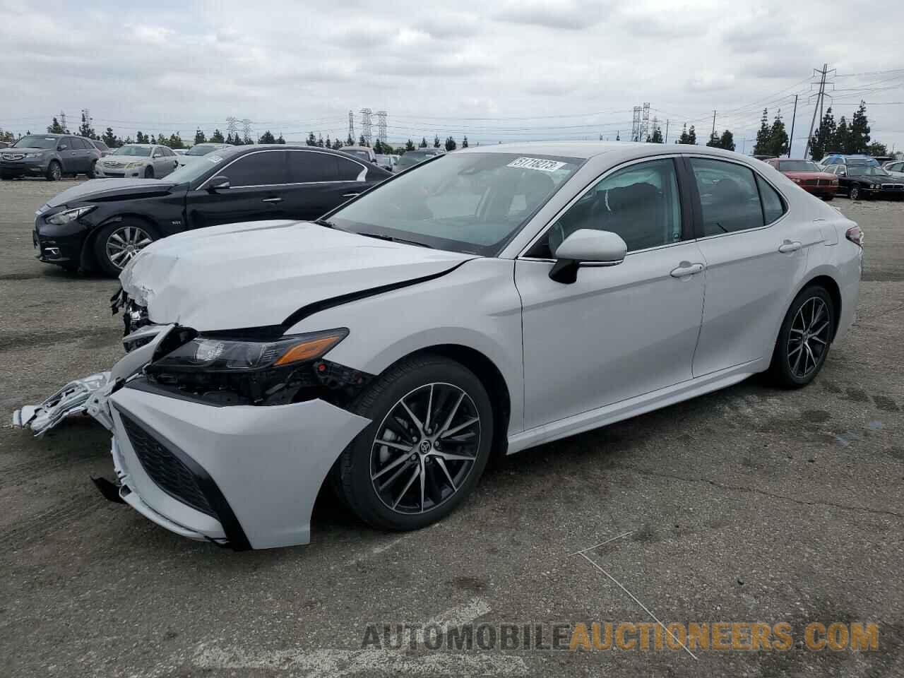 4T1G11AKXPU080567 TOYOTA CAMRY 2023